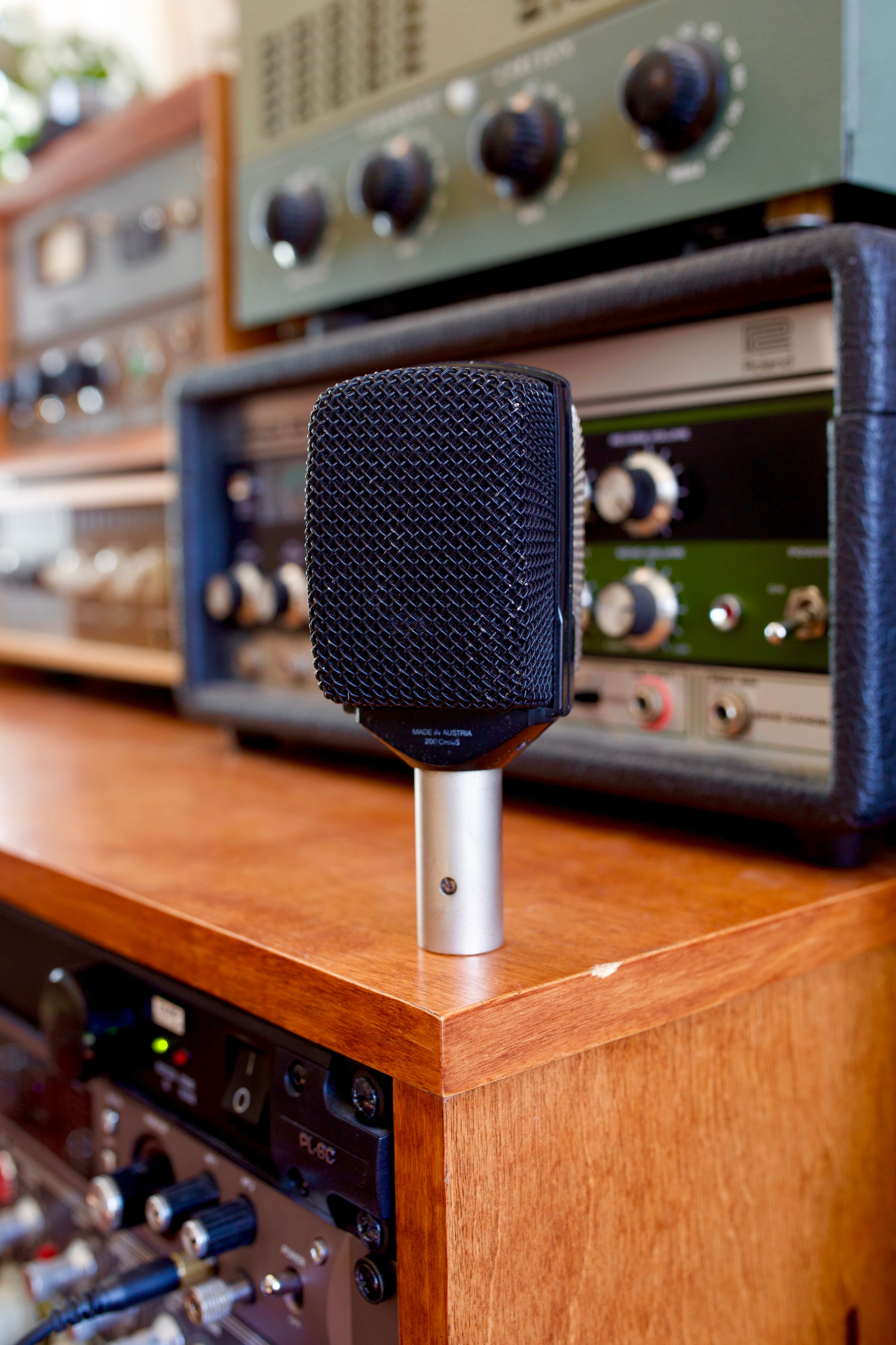 AKG D12E Dynamic Microphone