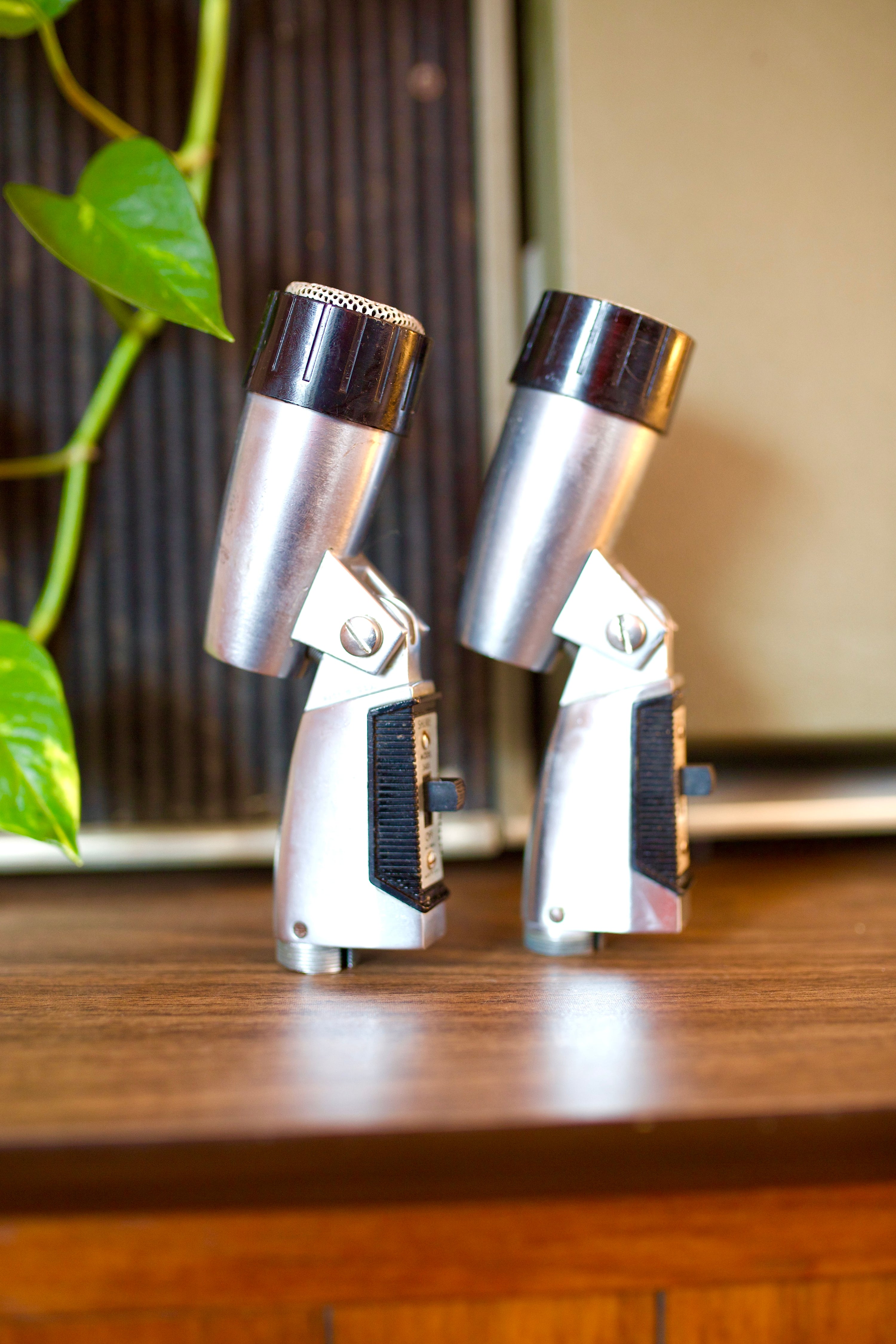 Shure 540S Dynamic Microphone