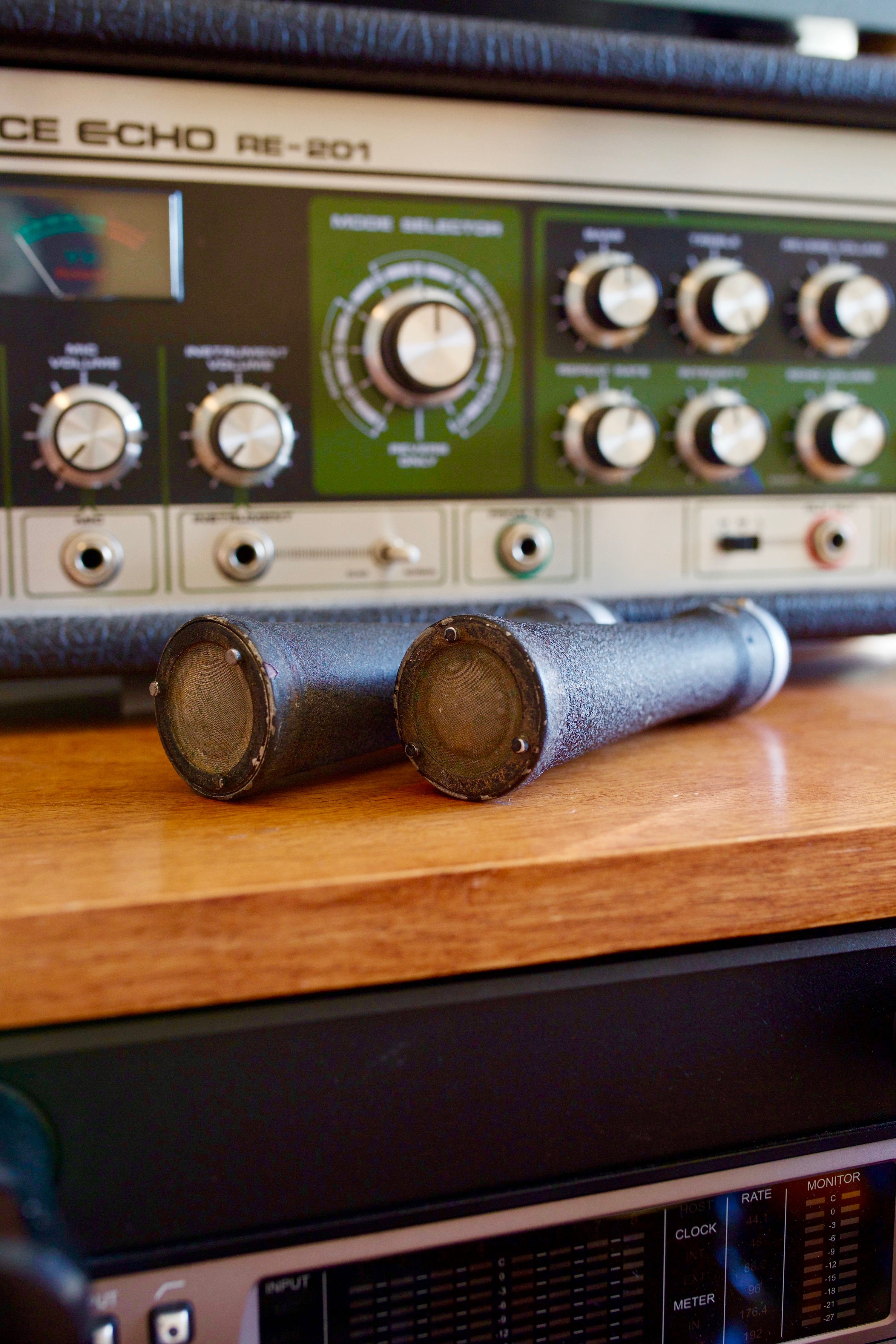 STC 4037C Dynamic Microphone