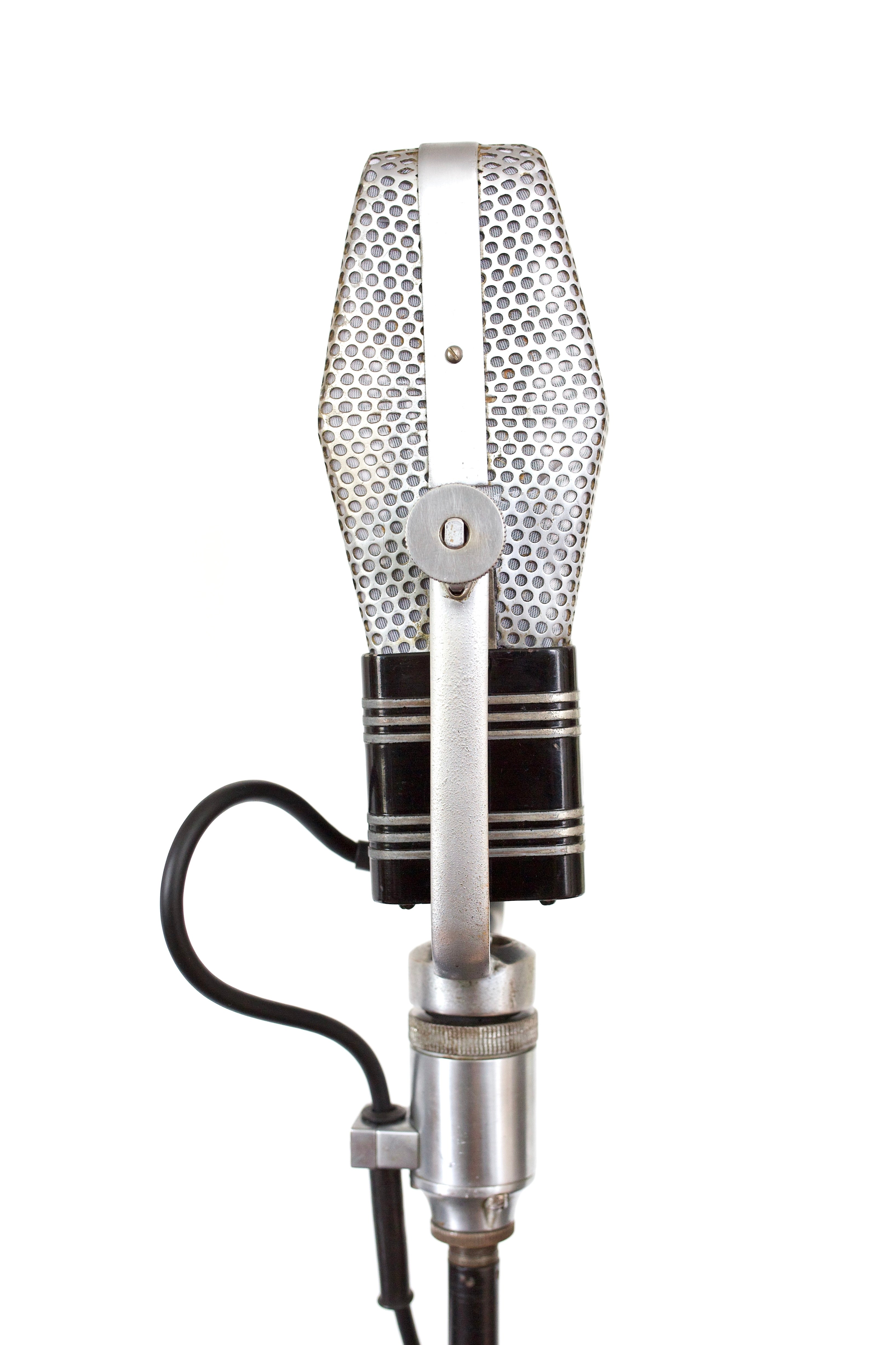 名機】RCA 44-B歴史的名機！ RCA 44-B Ribbon Microphone Demo