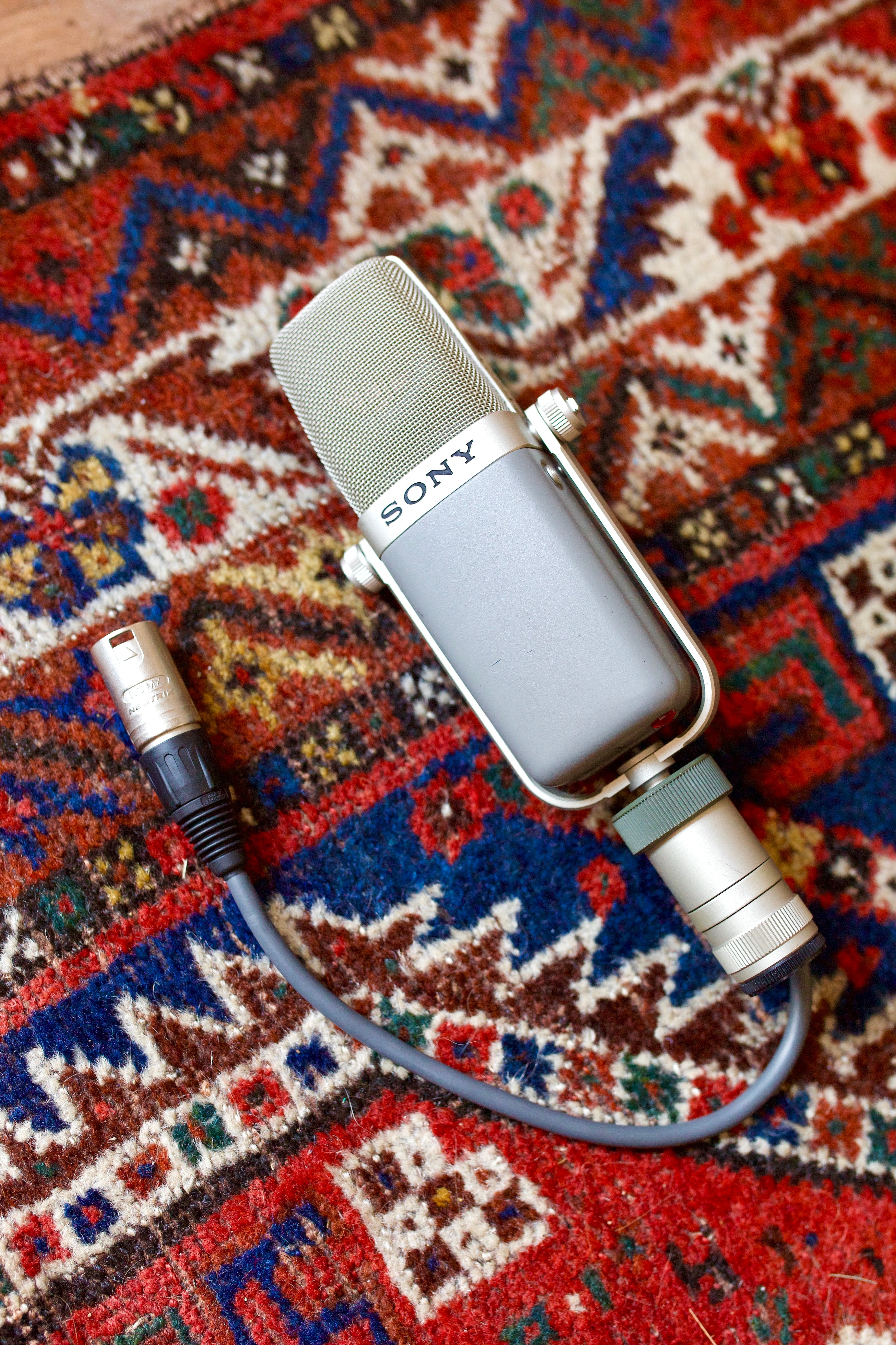 日向SONY C-38B 2台 Sony C-38B Condenser Microphone – Cole Picks Vintage