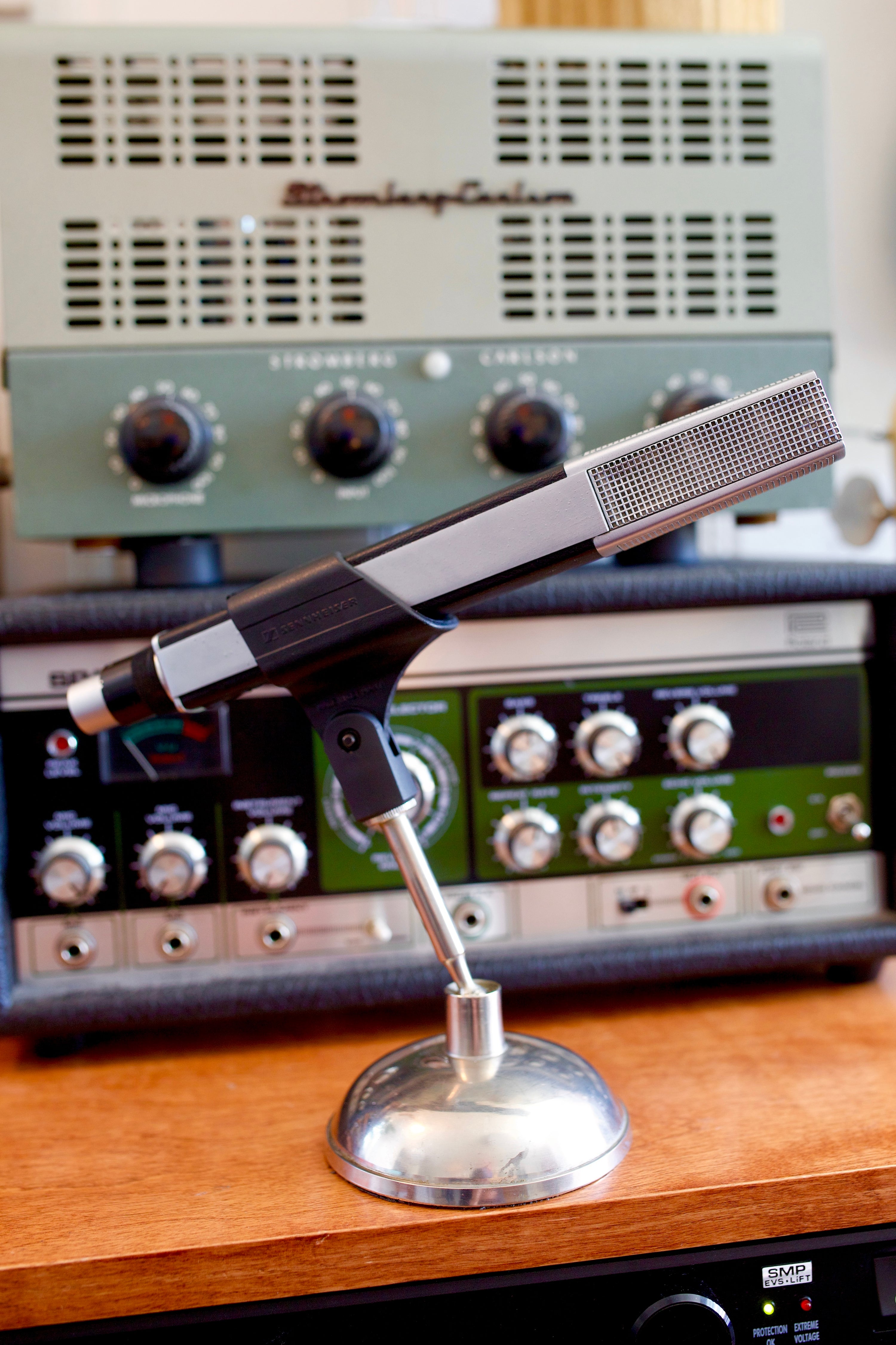 Sennheiser MD441-U Dynamic Microphone