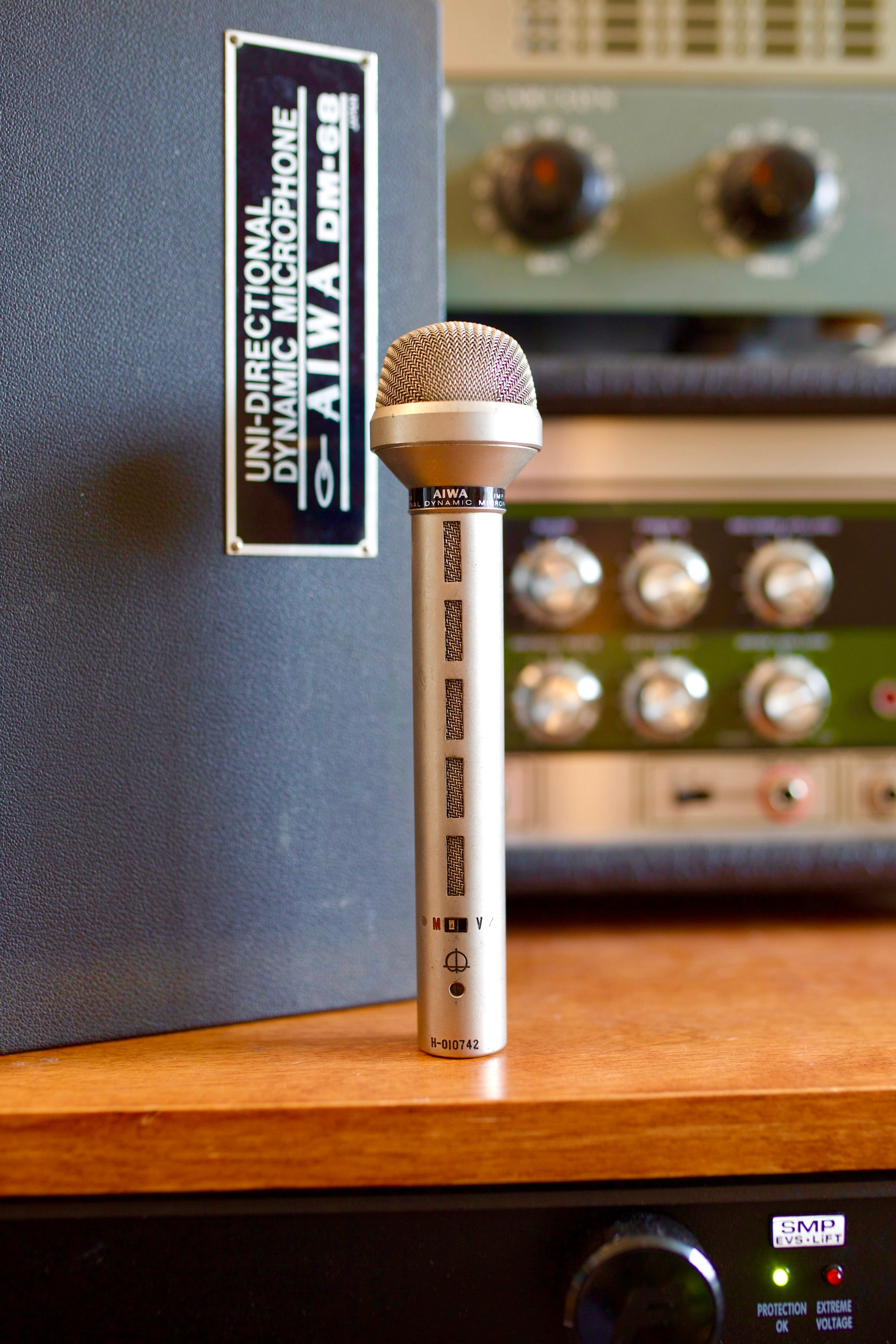 Aiwa DM-68A Dynamic Microphone