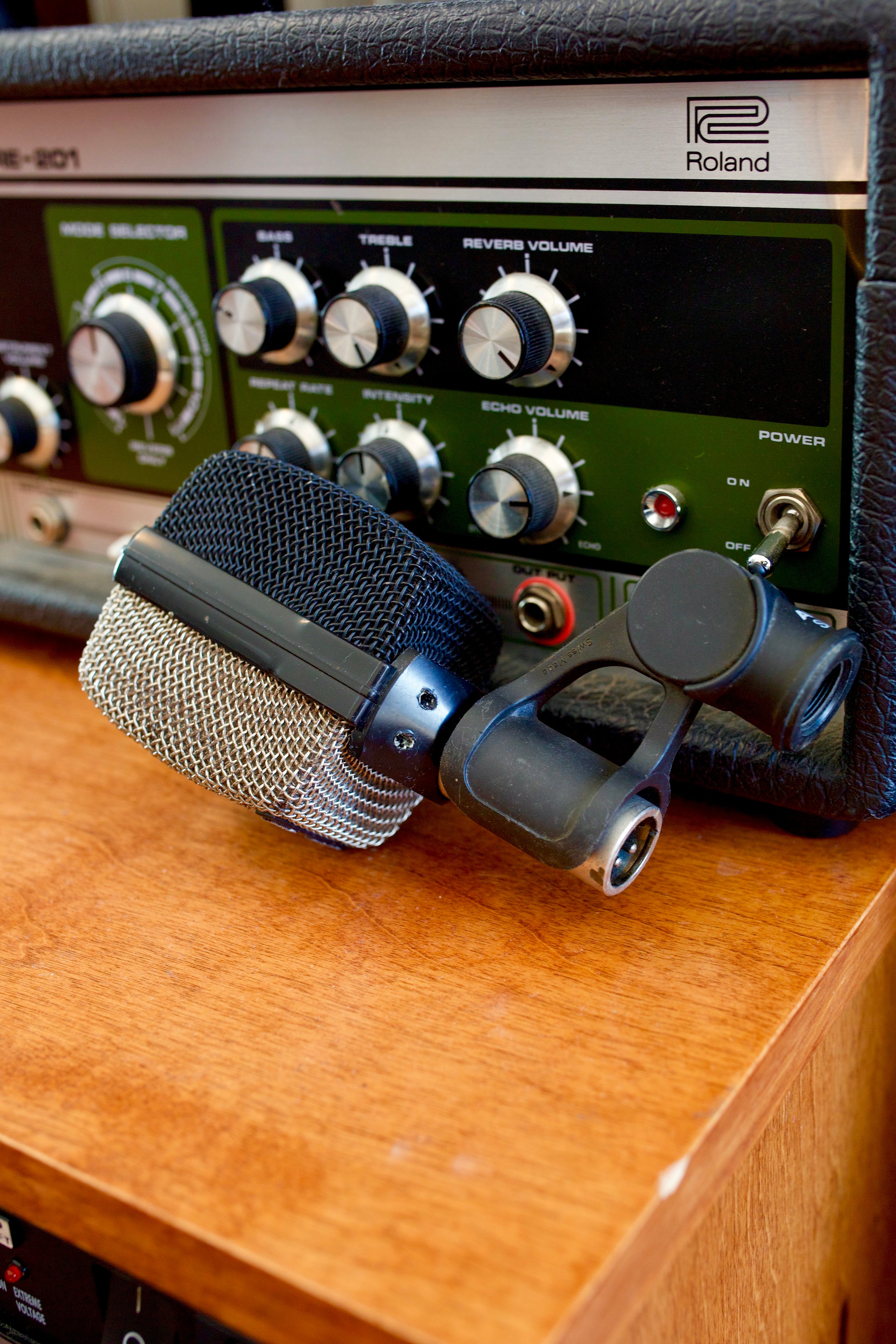 AKG D12E Dynamic Microphone