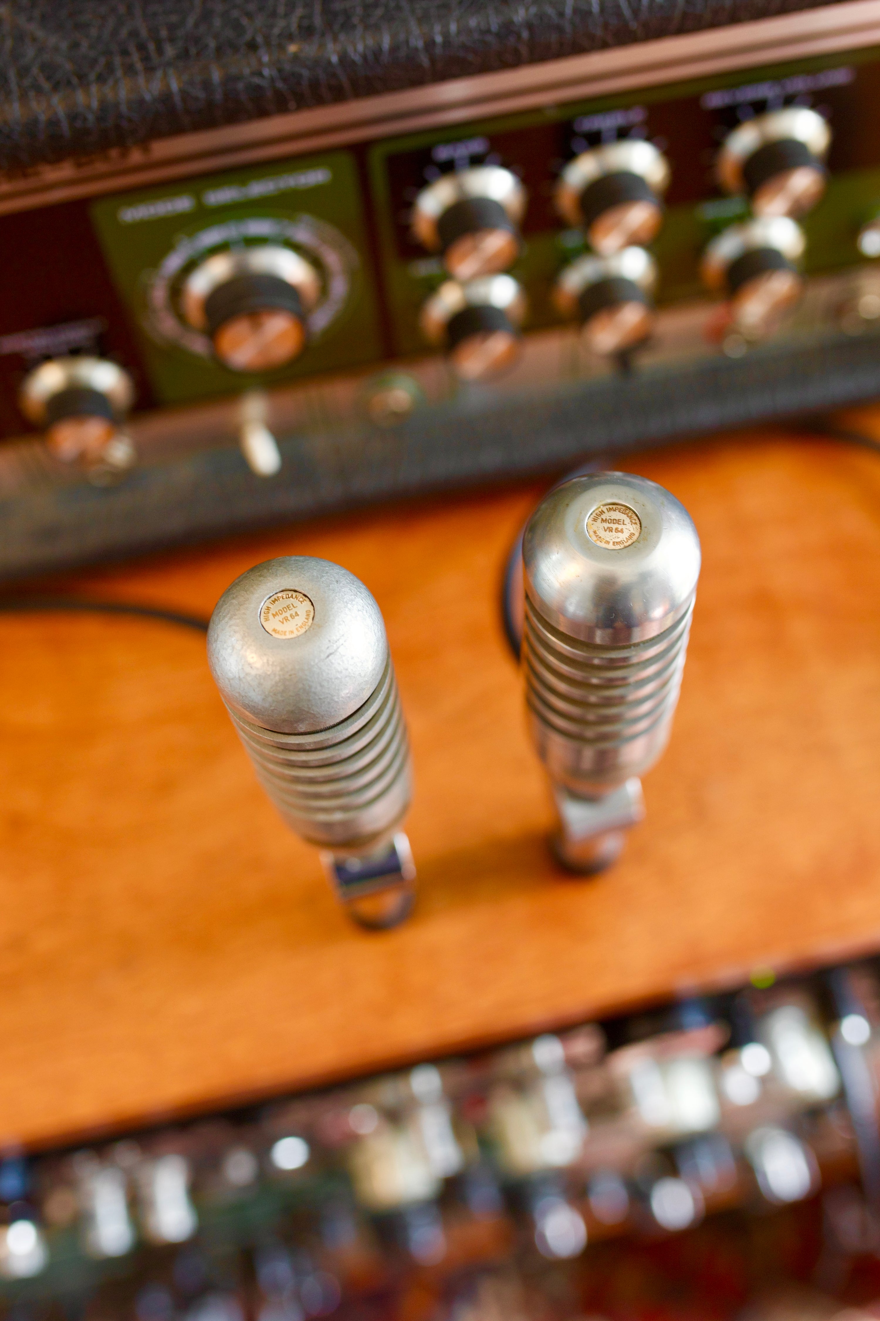 Lustraphone VR64 Ribbon Microphone