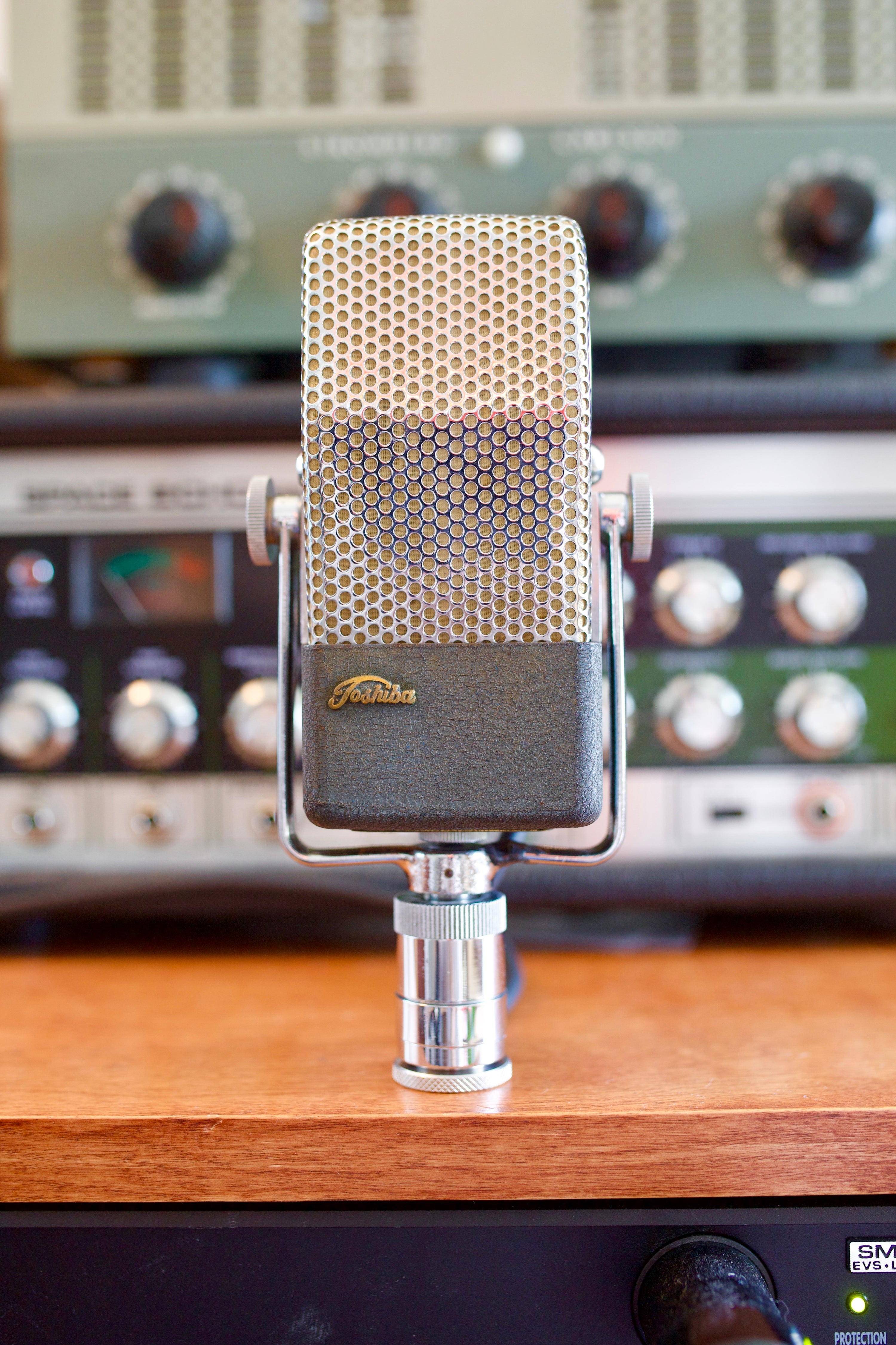 Toshiba Type F Ribbon Microphone
