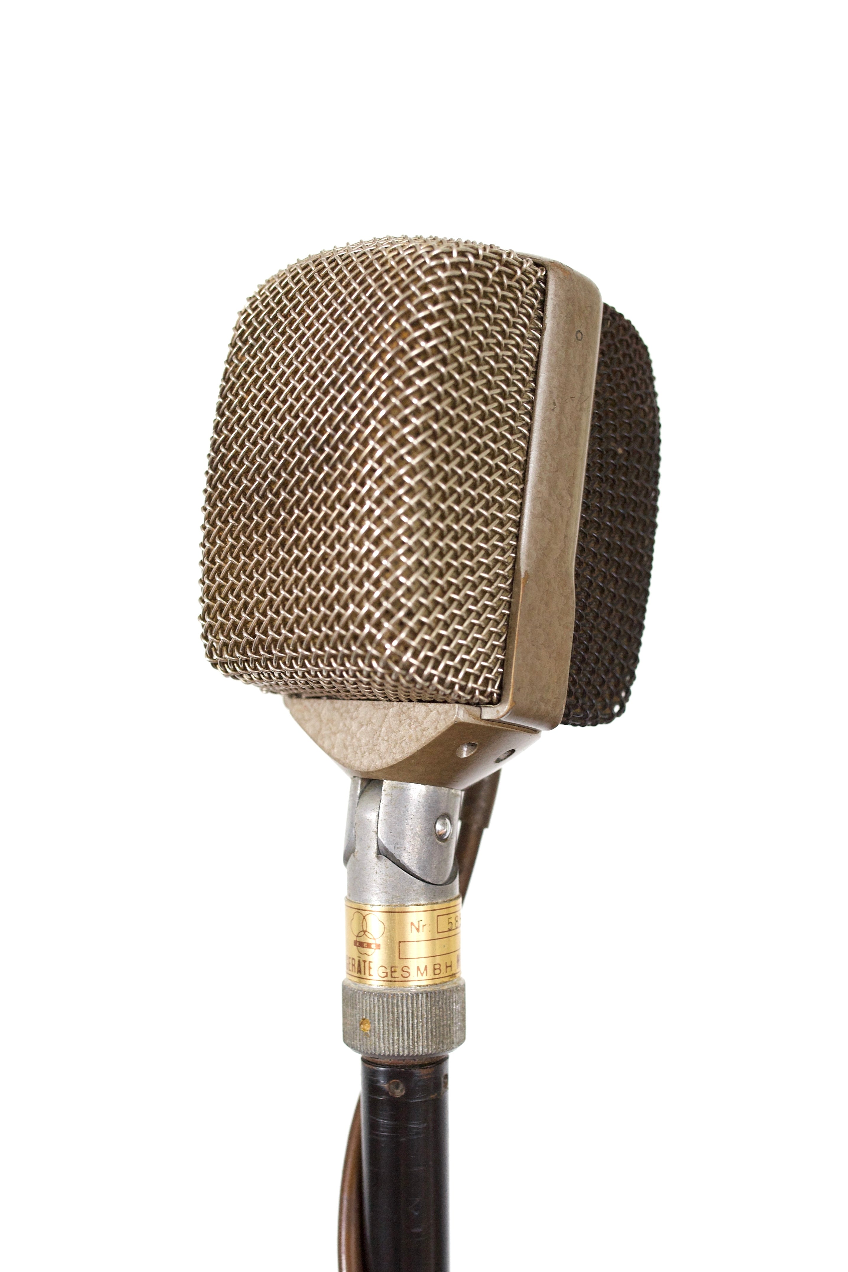 AKG D12 Dynamic Microphone