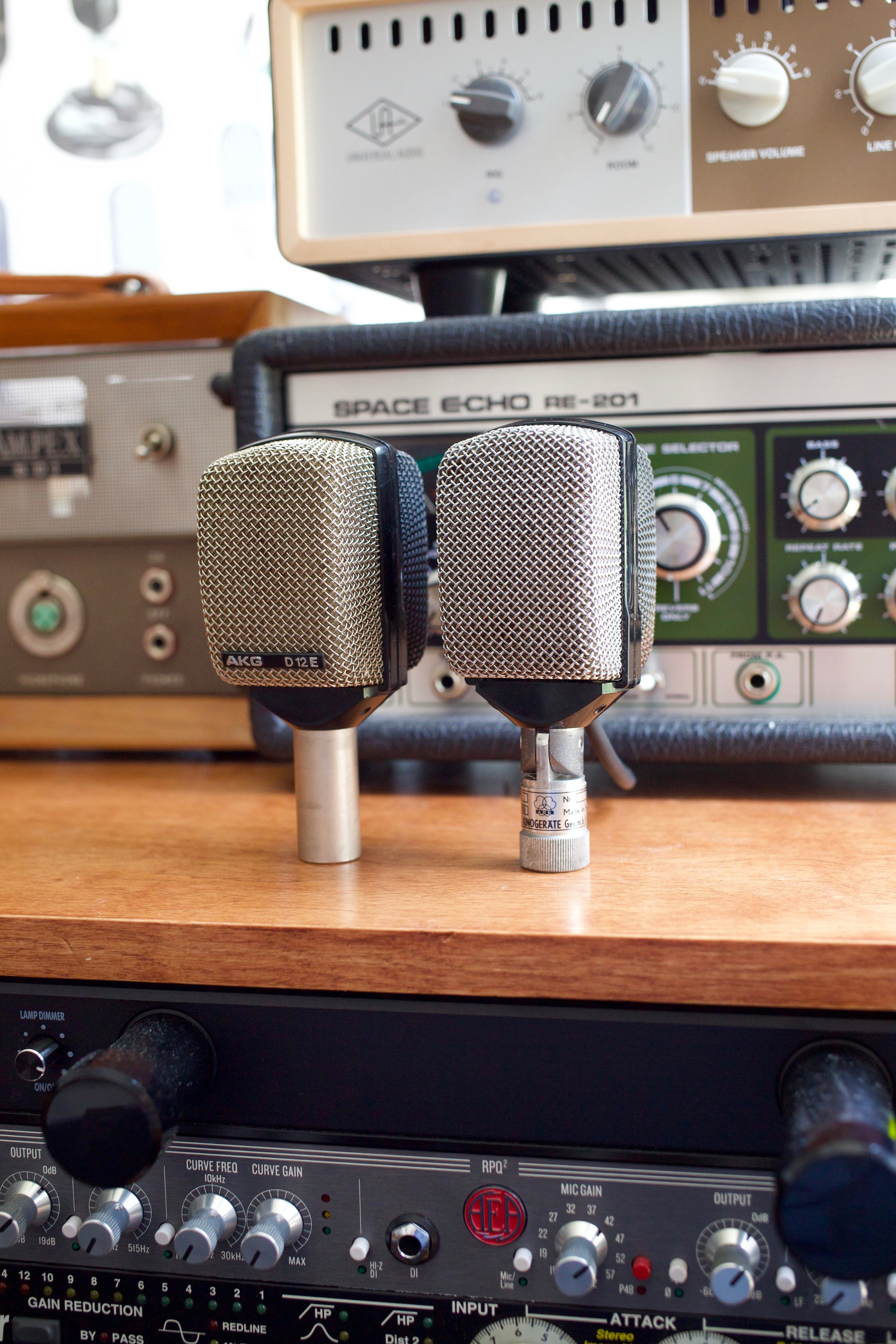 AKG D12 Dynamic Microphone – Cole Picks Vintage