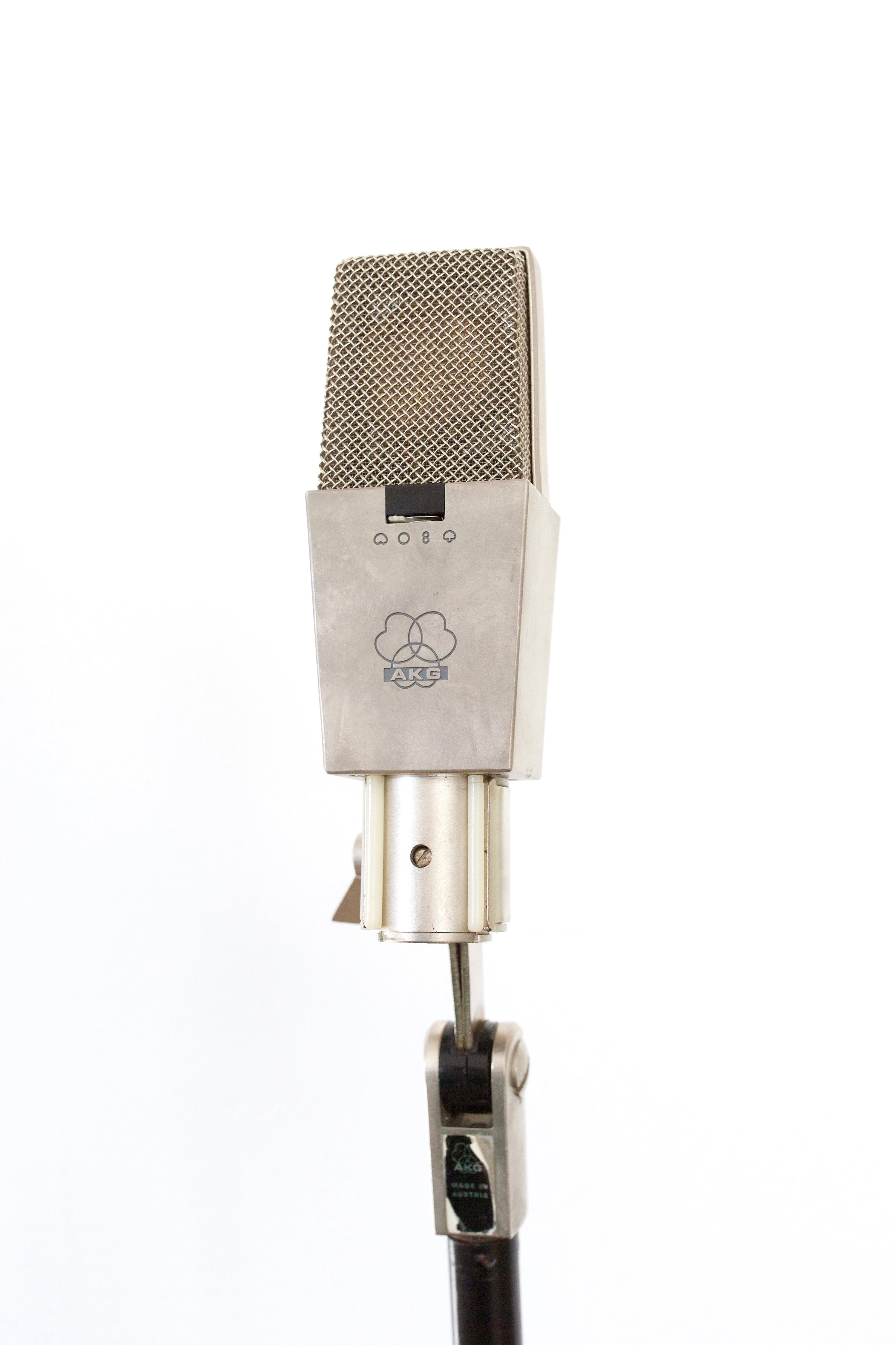 AKG C414EB (Brass CK12) Condenser Microphone