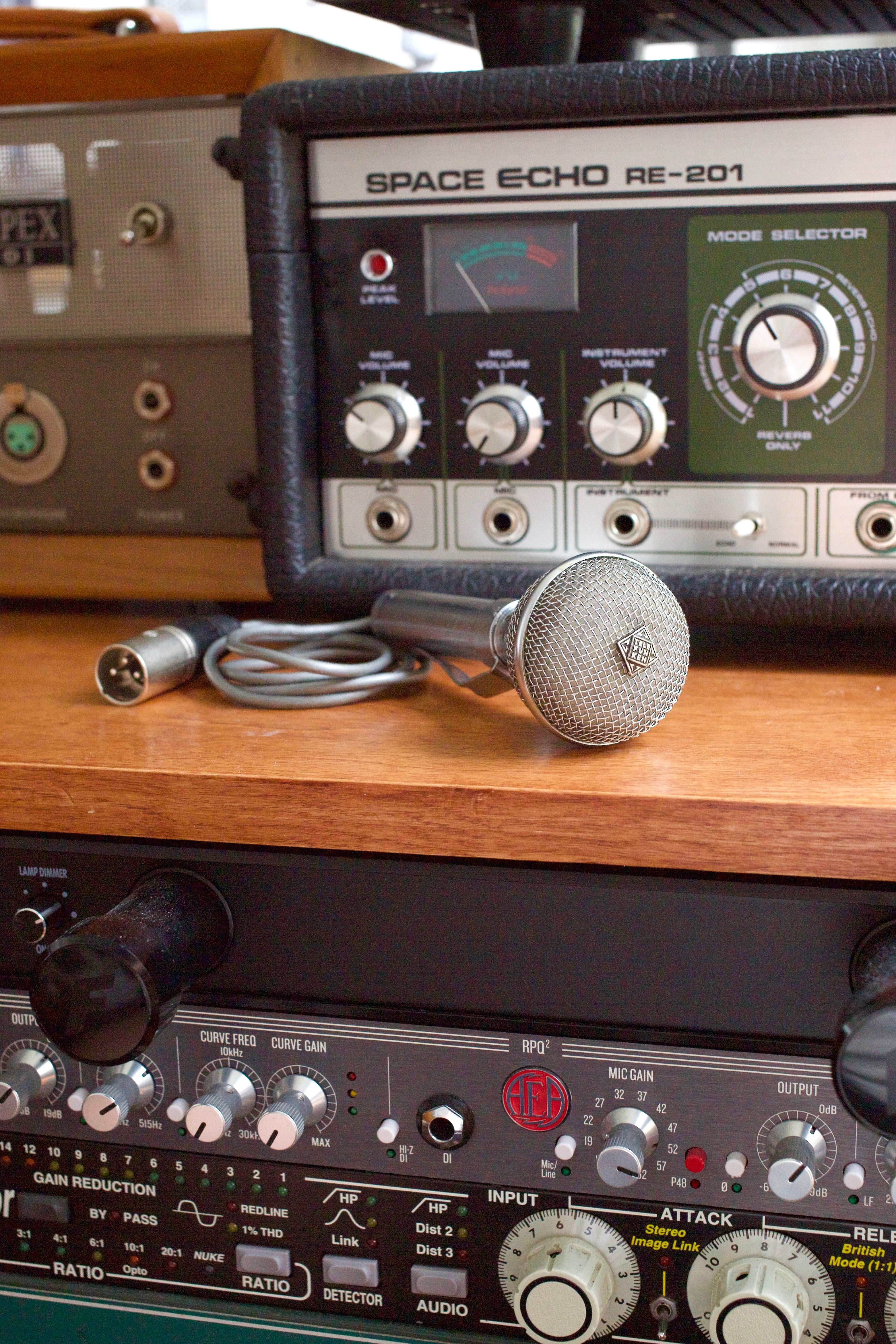 Telefunken MD405/1 Dynamic Microphone – Cole Picks Vintage