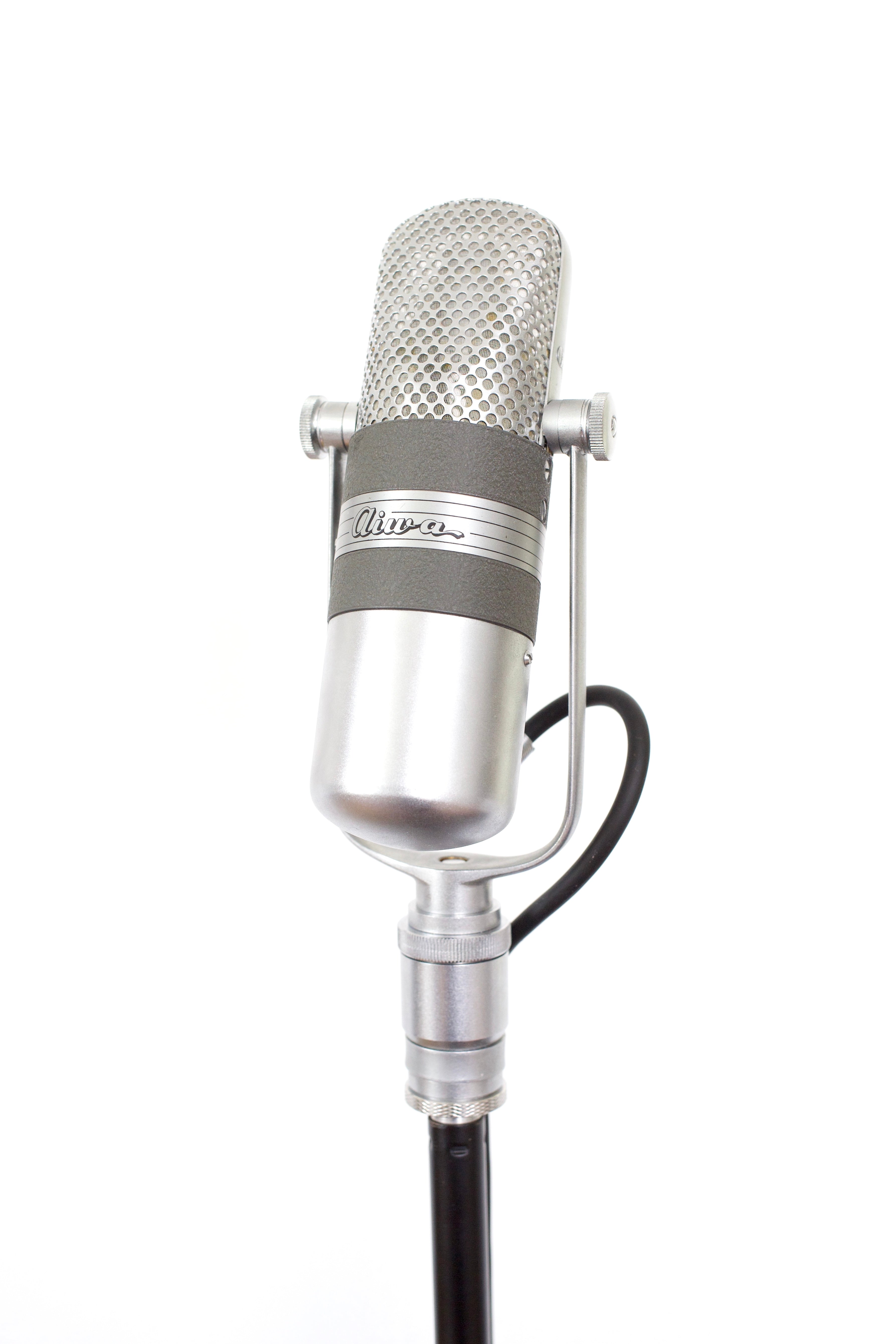 Aiwa VM-15 Ribbon Microphone – Cole Picks Vintage