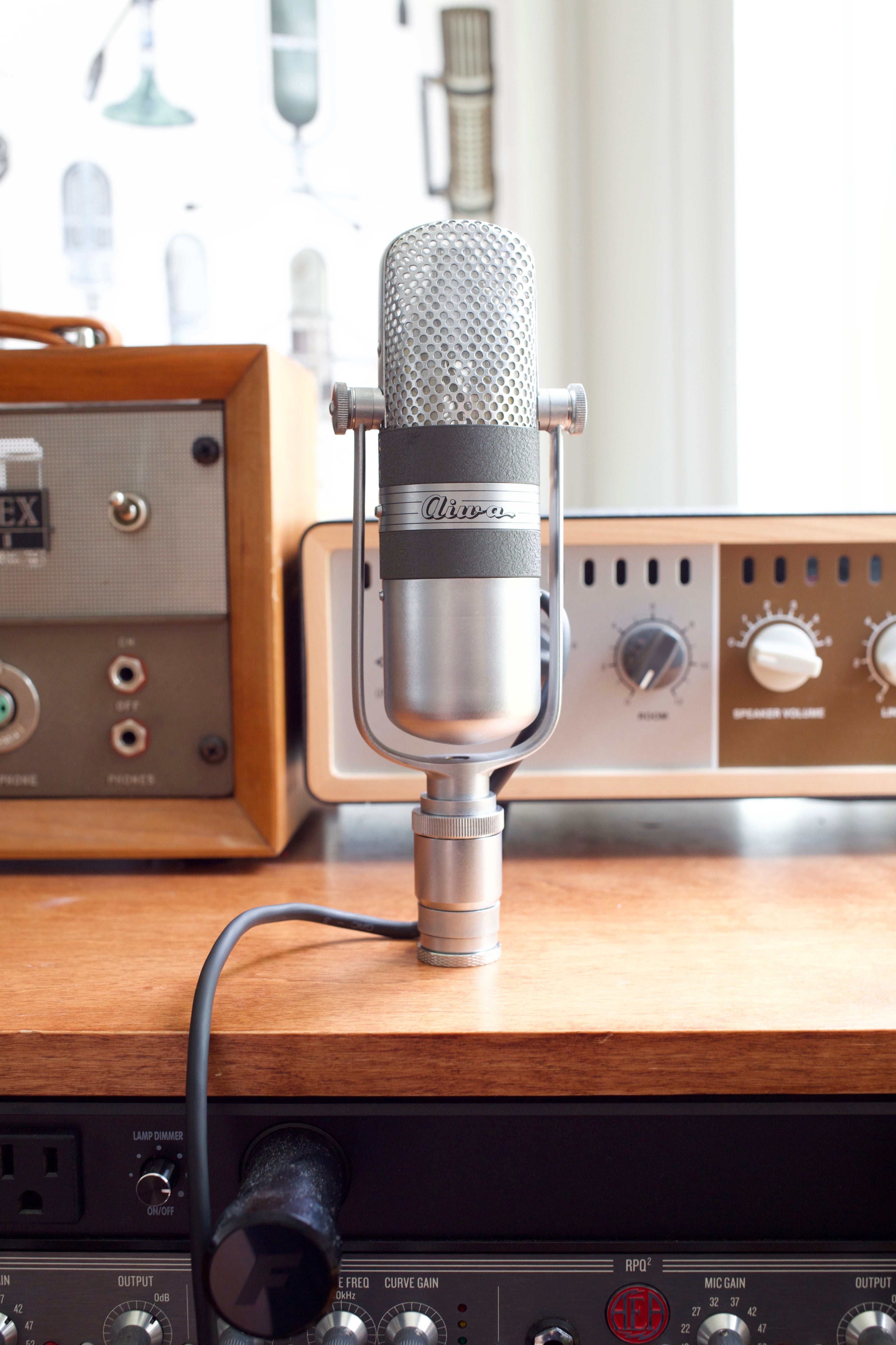 Aiwa VM-15 Ribbon Microphone – Cole Picks Vintage