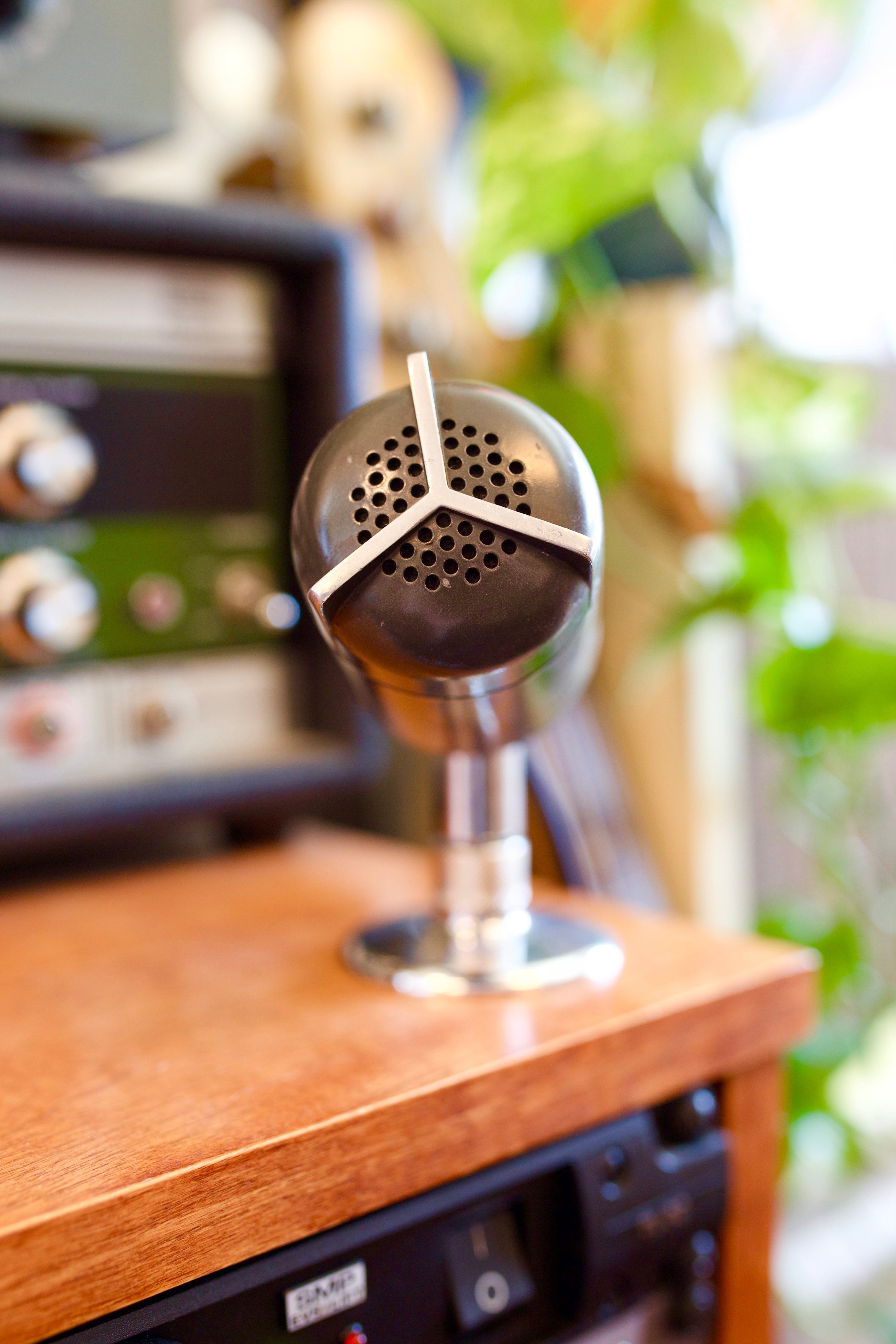 Northern Electric 633A Dynamic Microphone