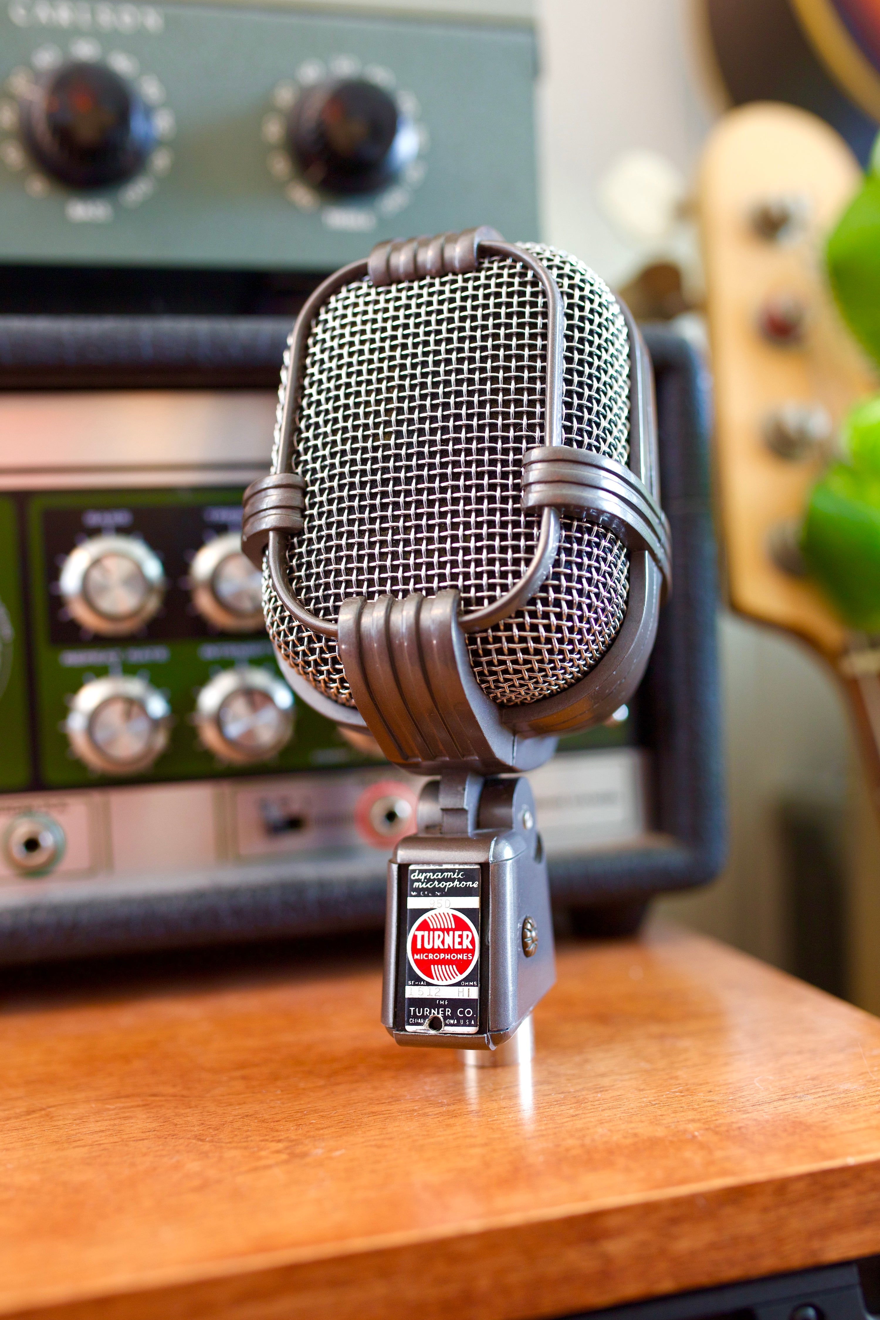 Turner Model 77 Ribbon & Dynamic Microphone