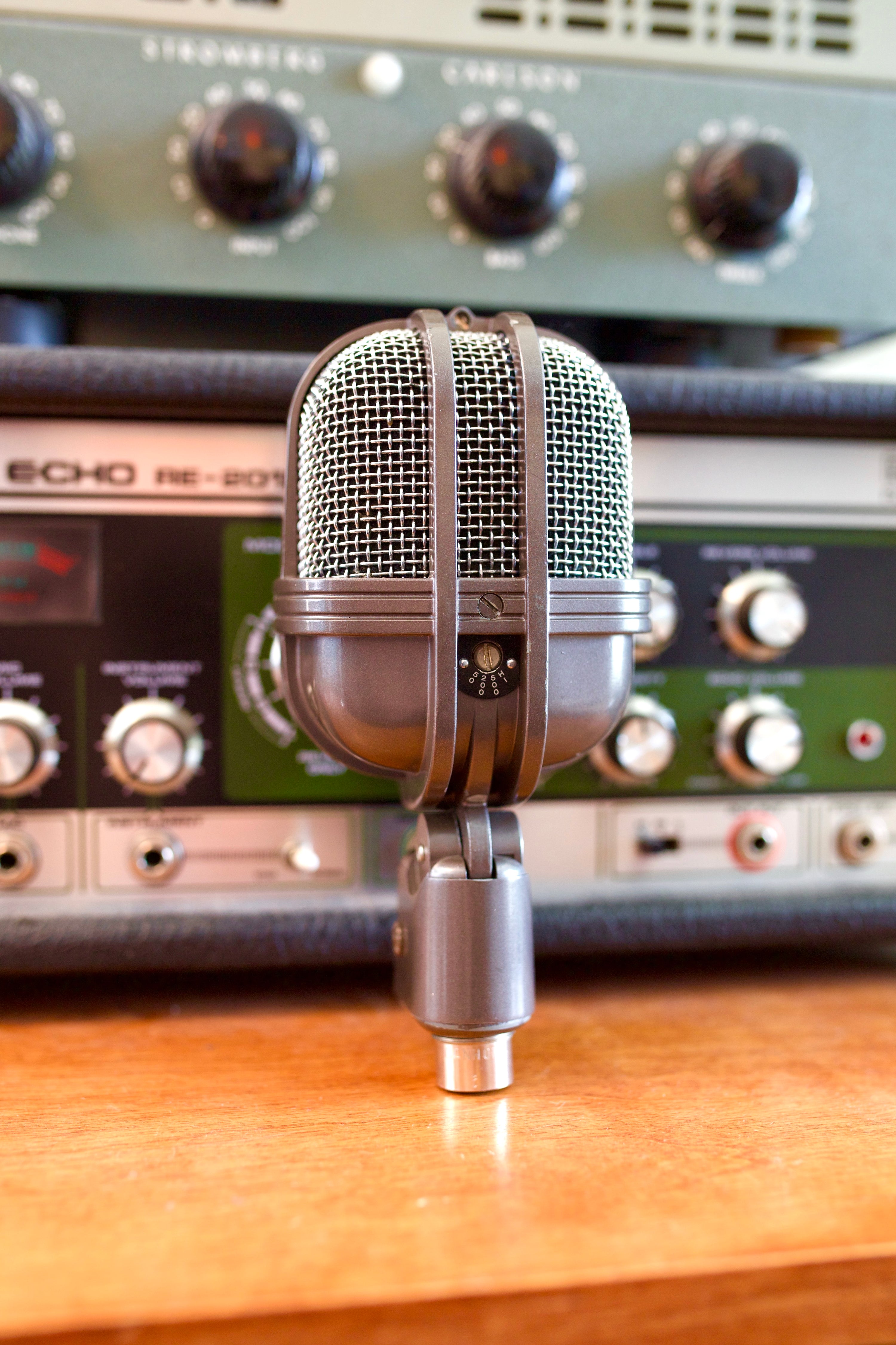 Turner Model 77 Ribbon & Dynamic Microphone