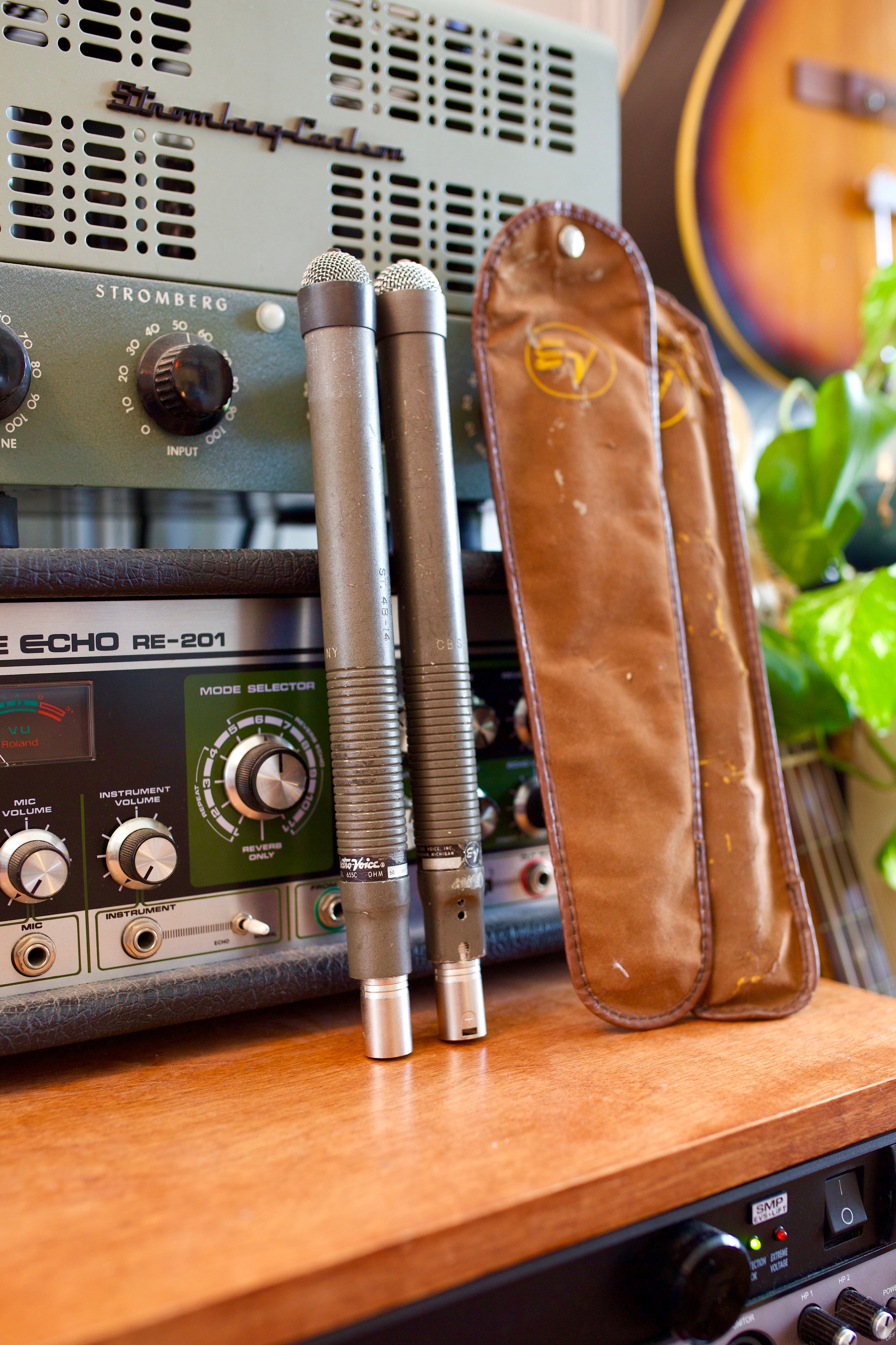 Electro Voice 655C Dynamic Microphone Pair