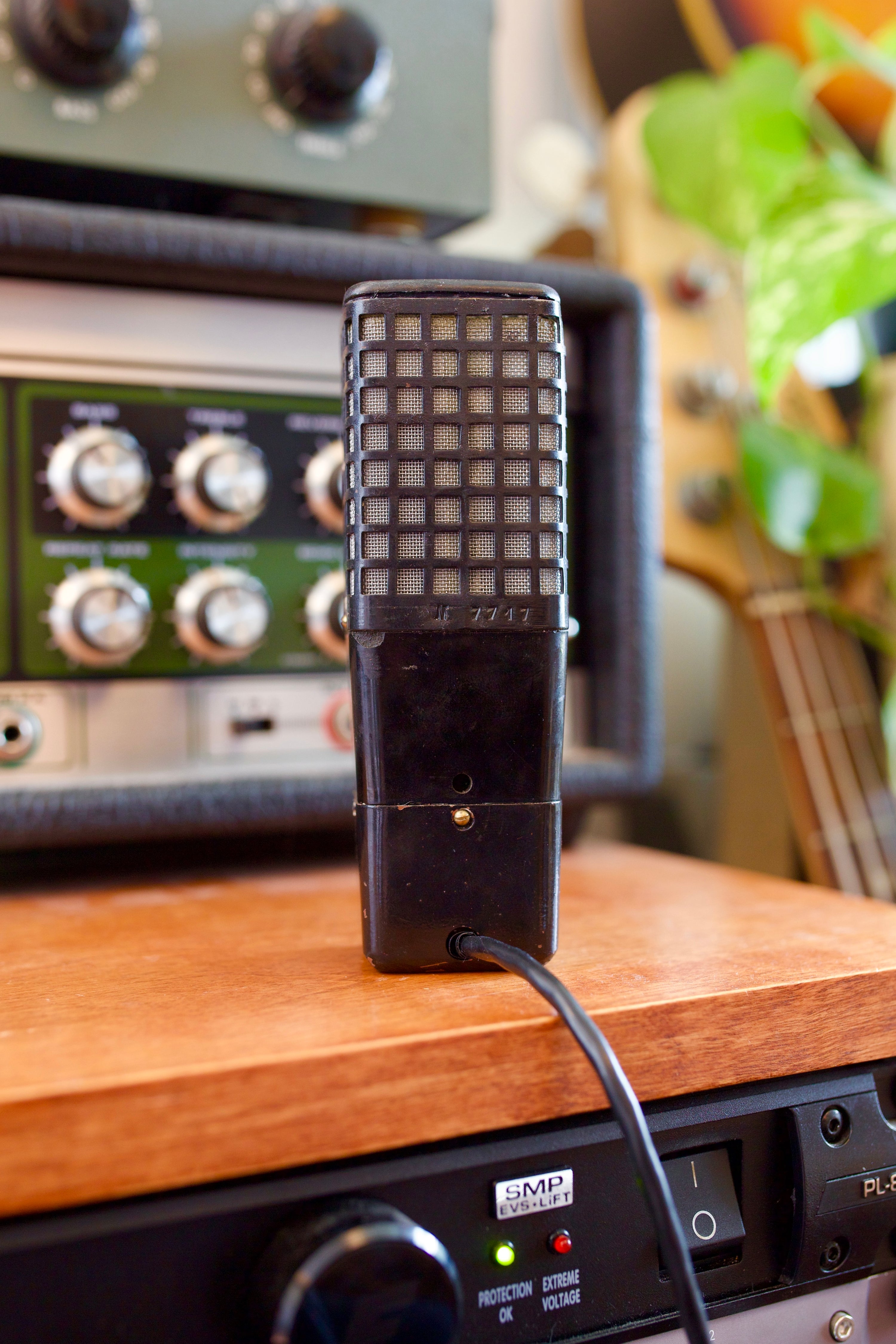 Oktava ML-19 Ribbon Microphone