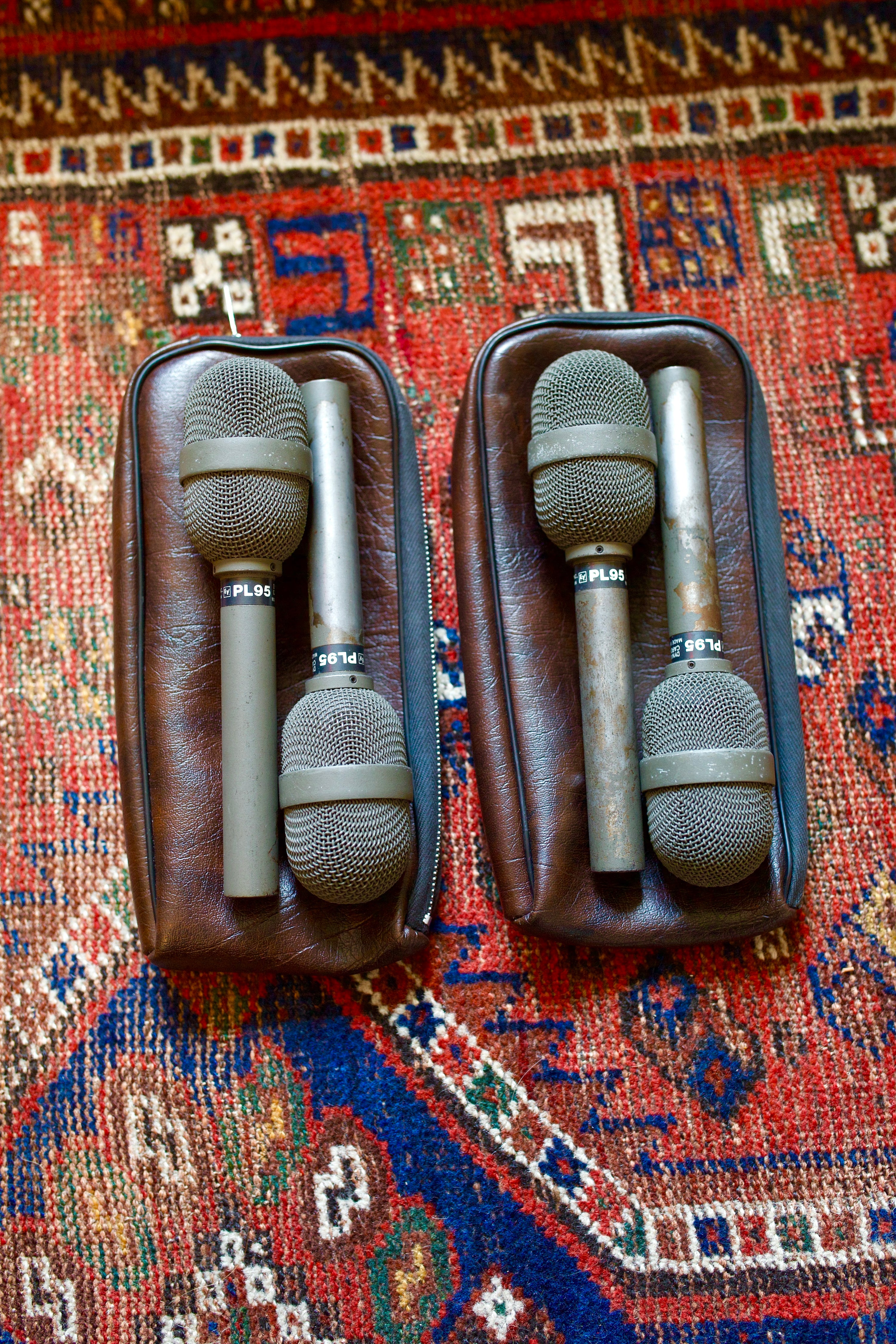 Electro Voice PL95 Dynamic Microphone Pair