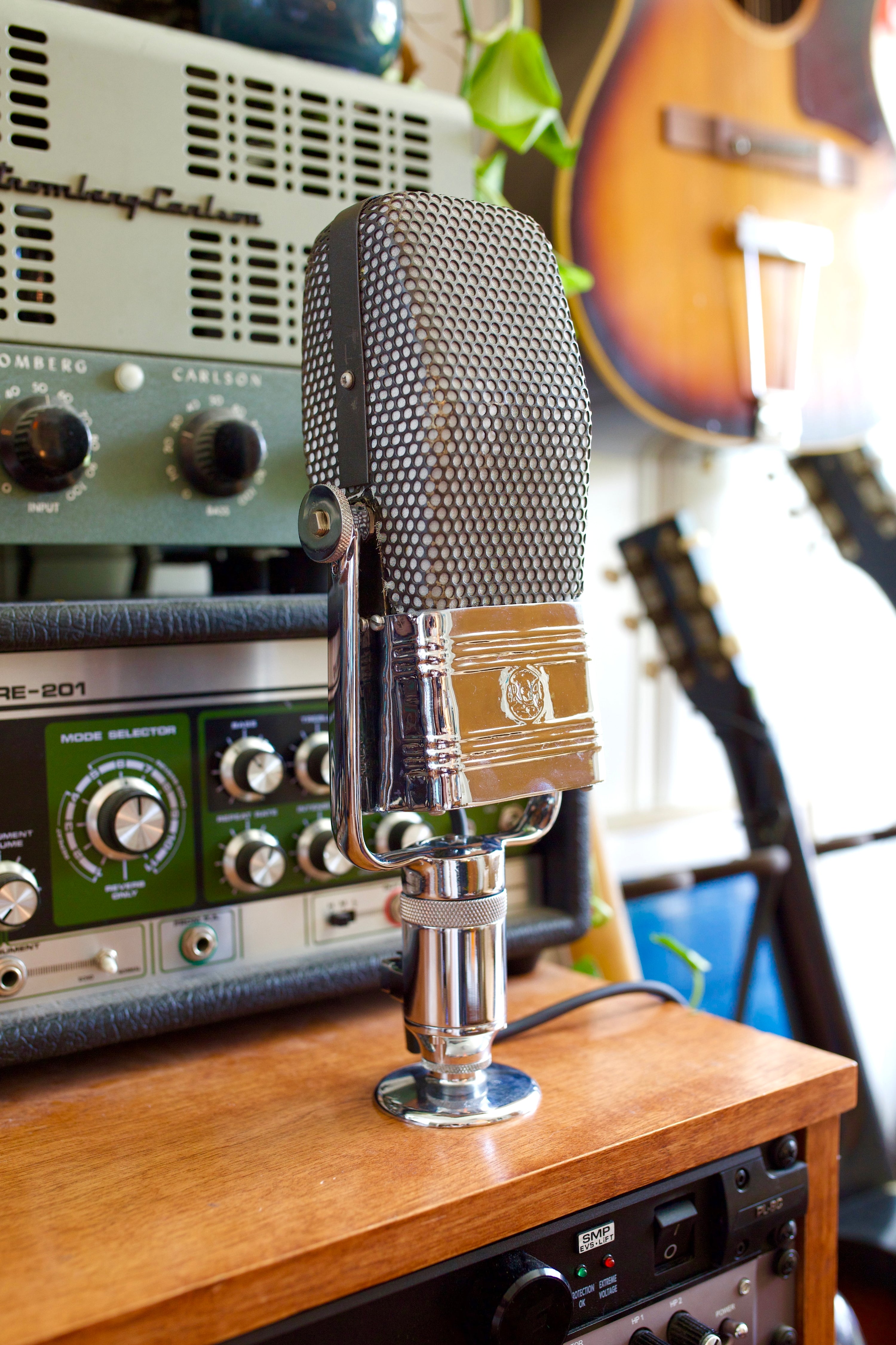 RCA 44-BX Ribbon Microphone