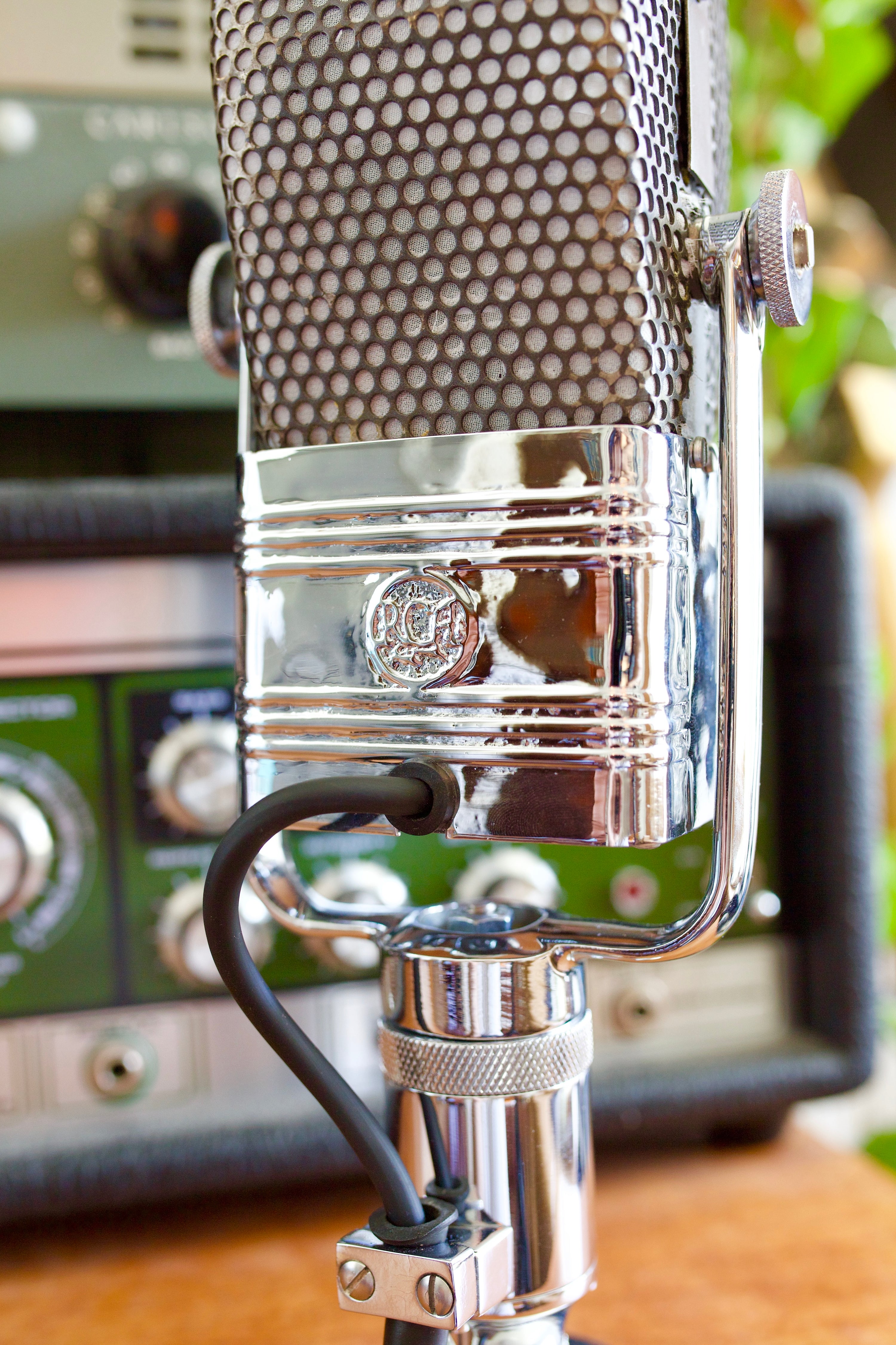 RCA 44-BX Ribbon Microphone