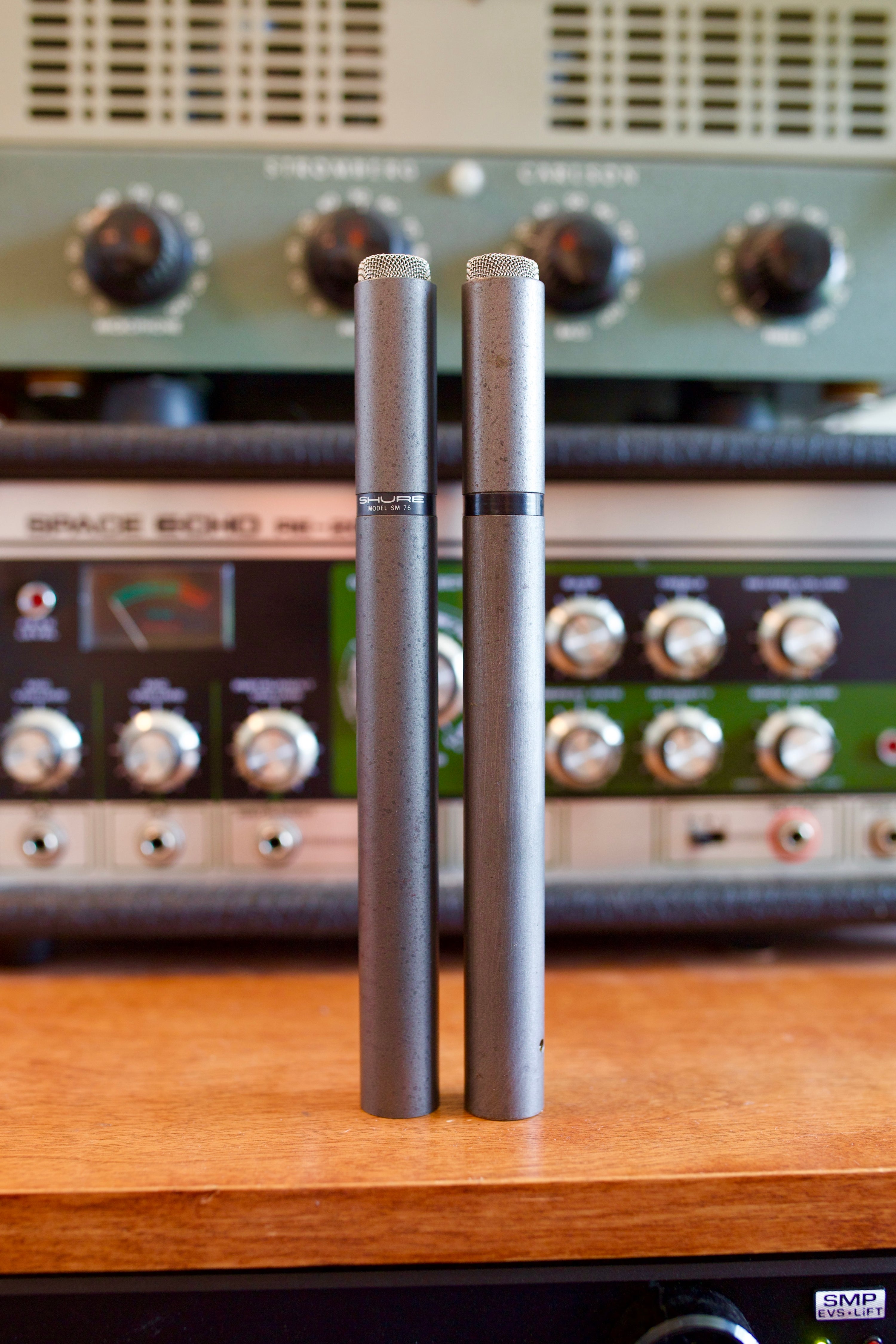 Shure SM76 Dynamic Microphone Pair