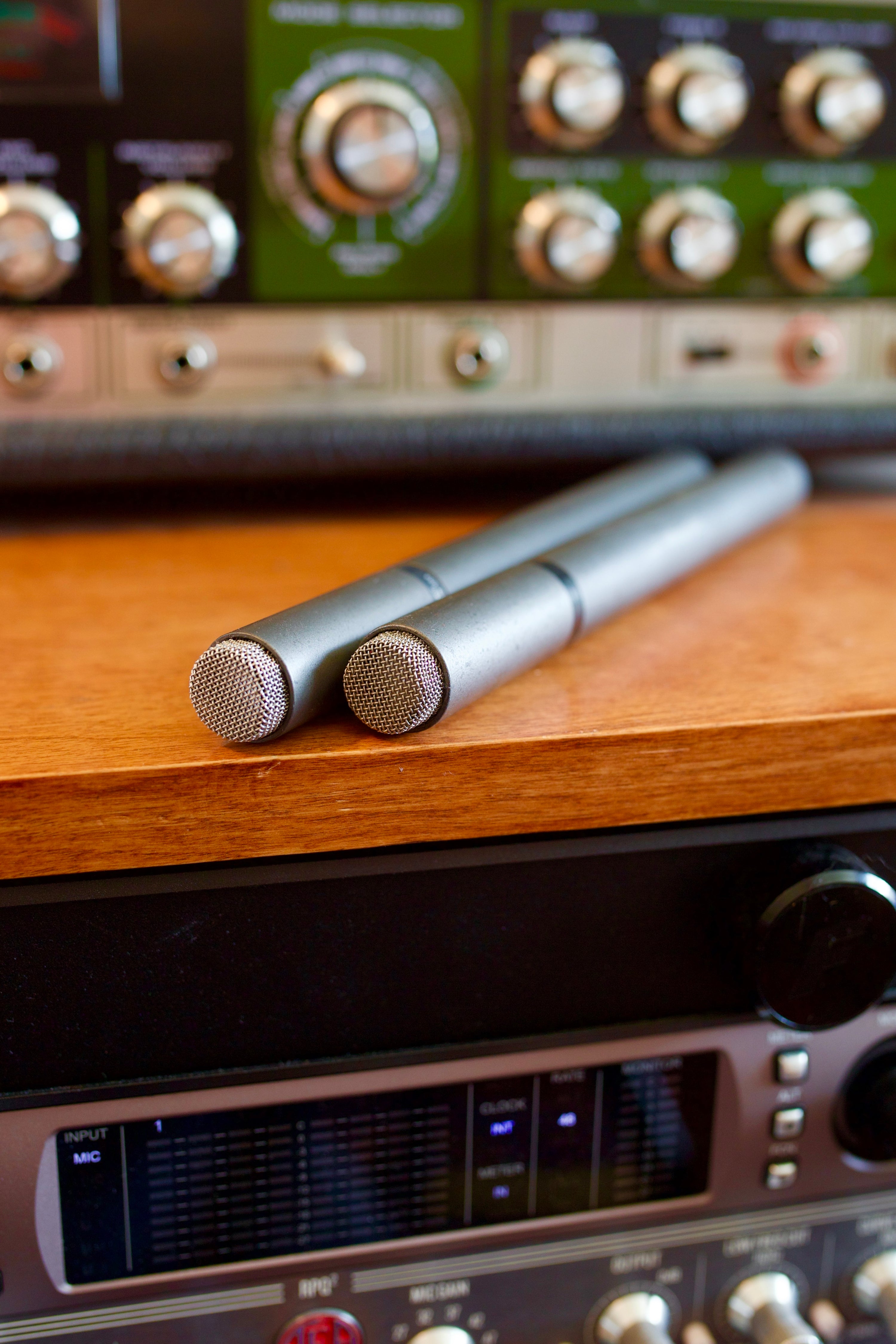 Shure SM76 Dynamic Microphone Pair