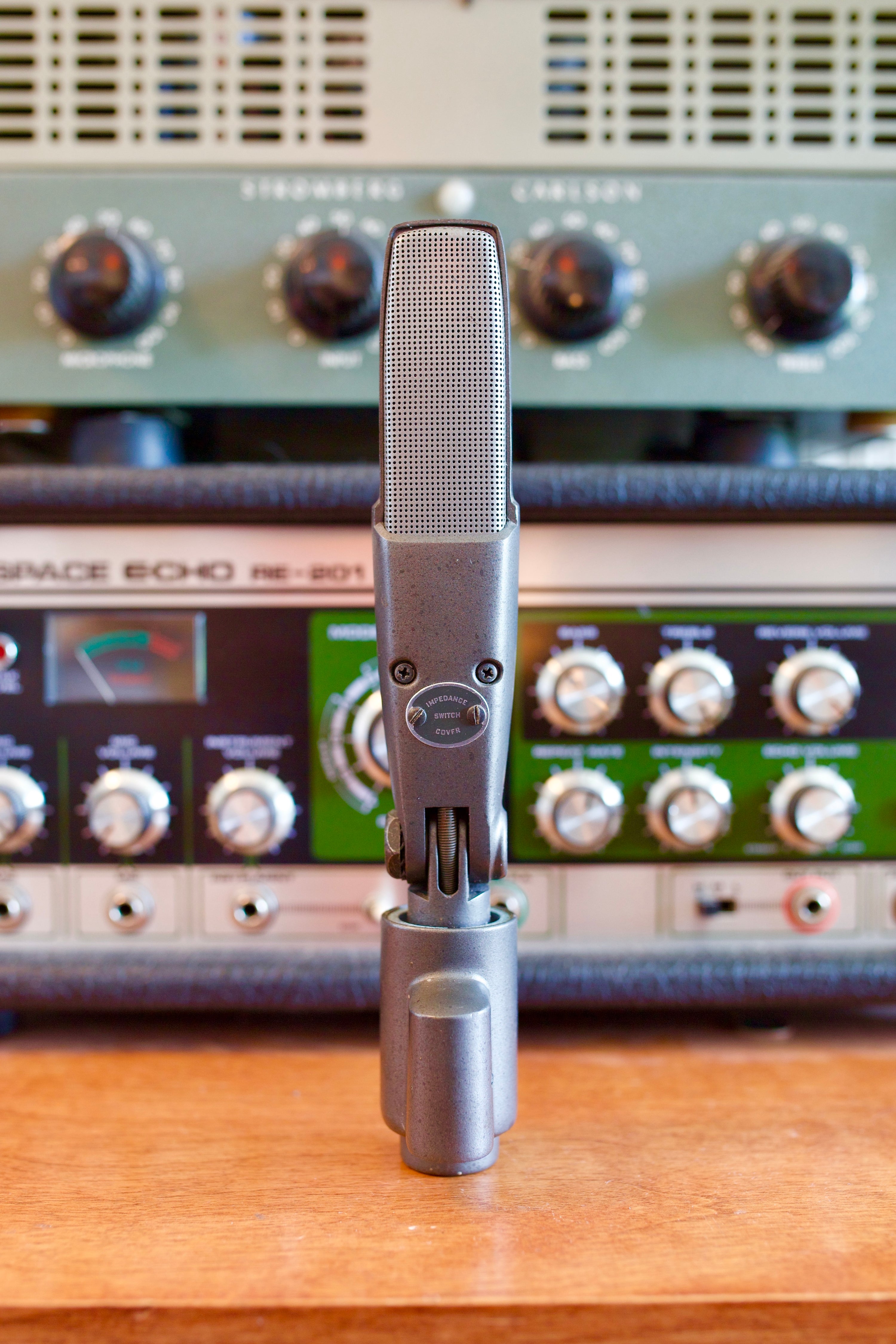 Shure 300 Ribbon Microphone