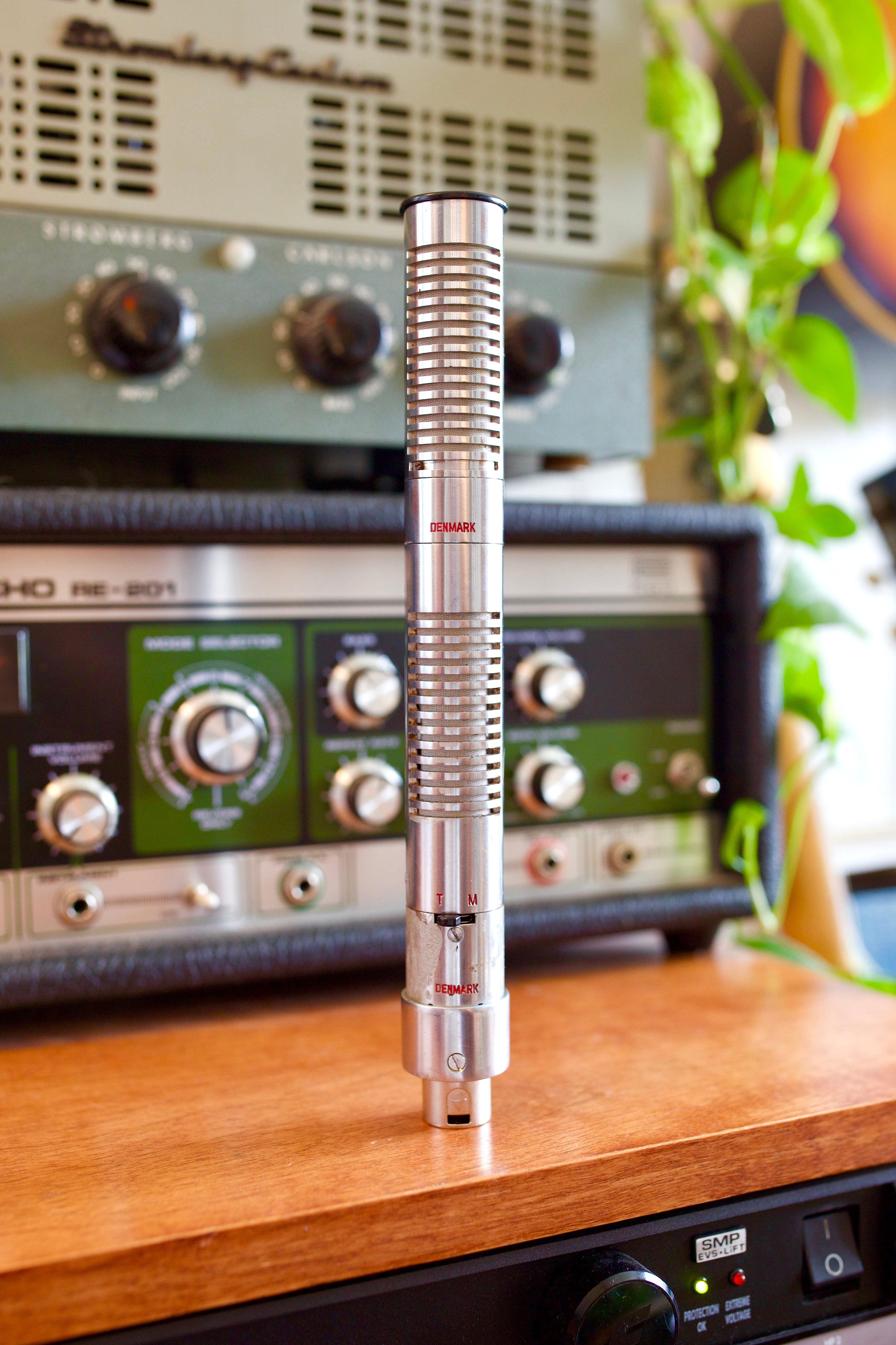 Bang and Olufsen BM5 Stereo Ribbon Microphone