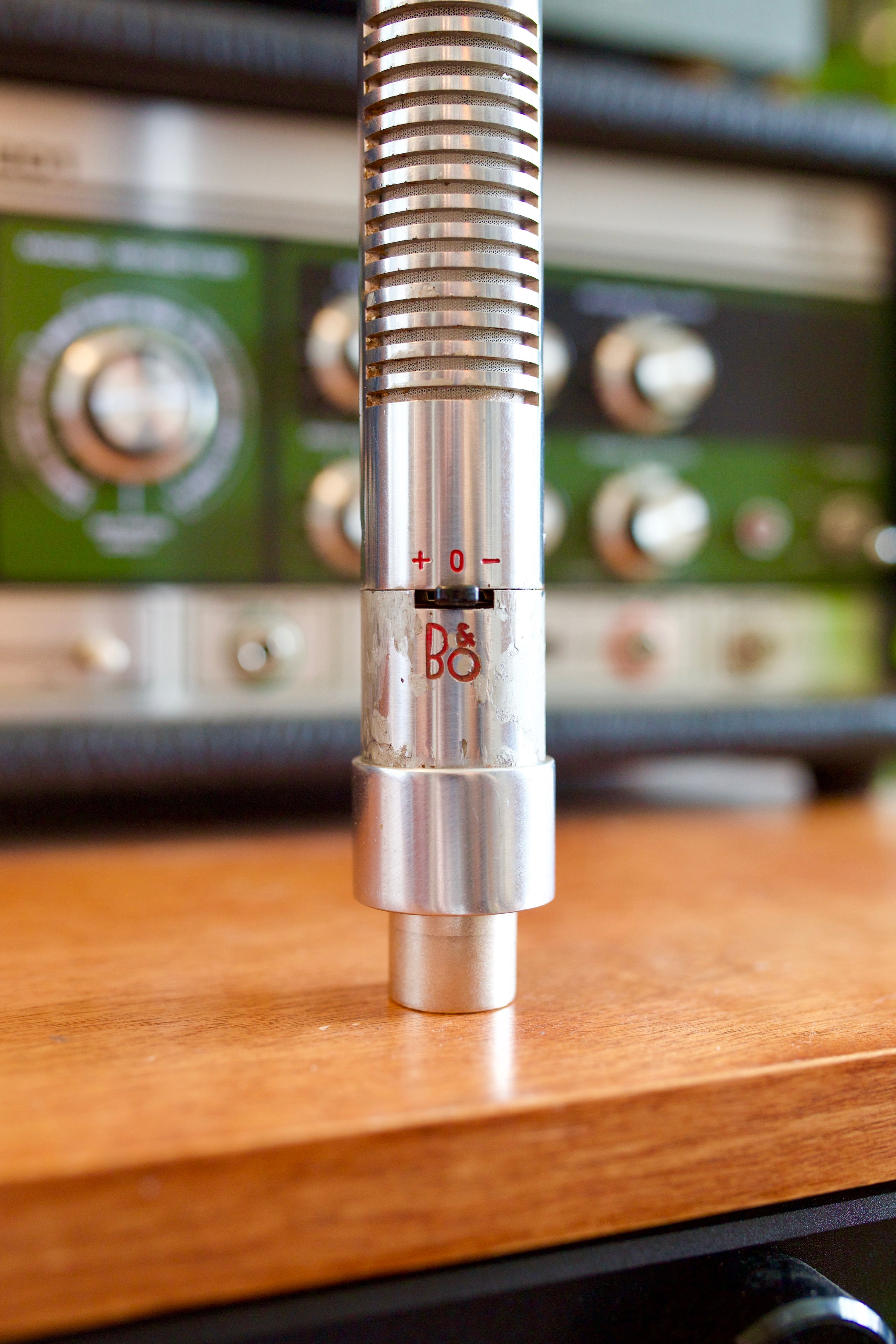 Bang and Olufsen BM5 Stereo Ribbon Microphone