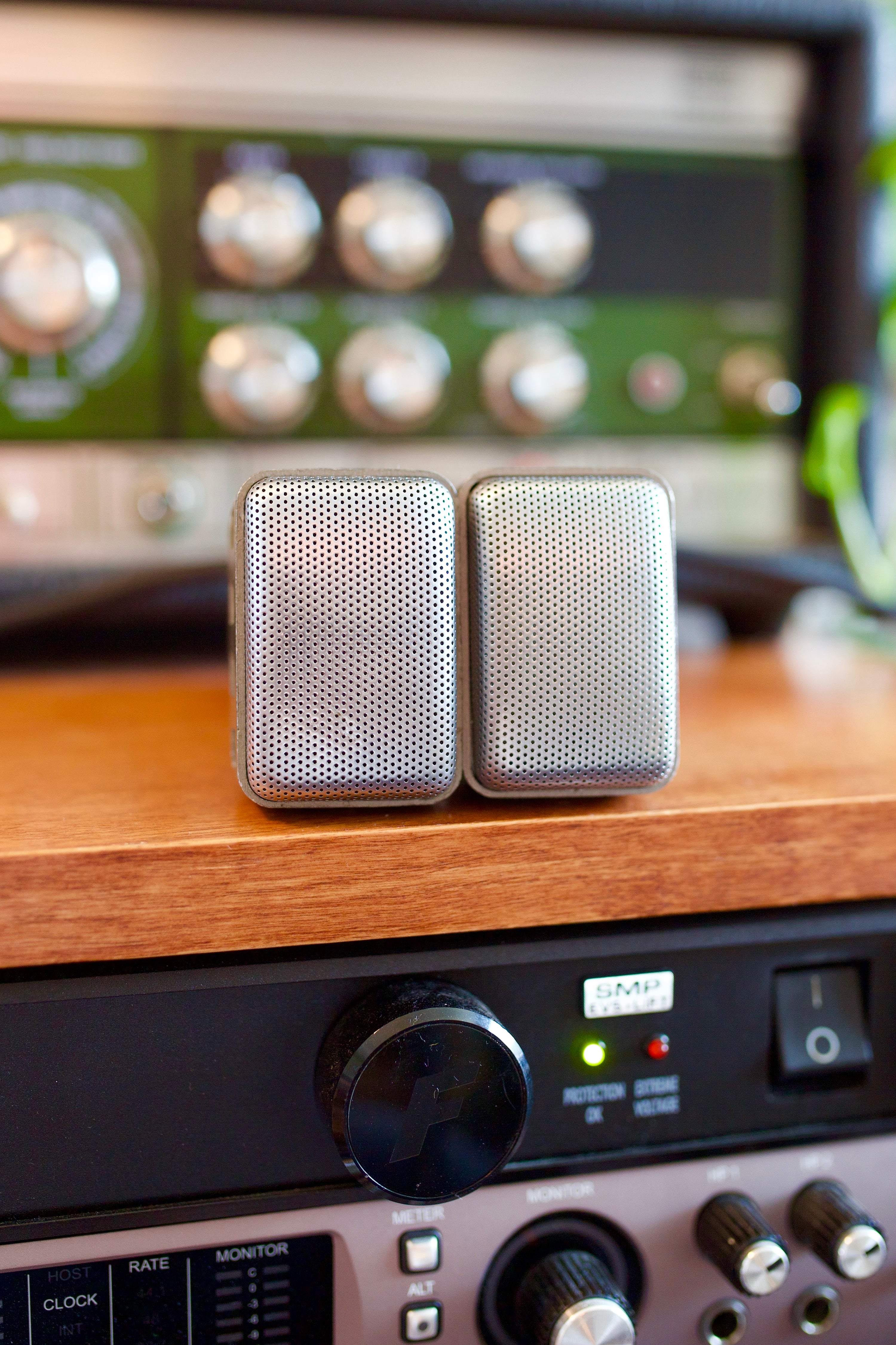 Reslo CR2H Ribbon Microphone Pair