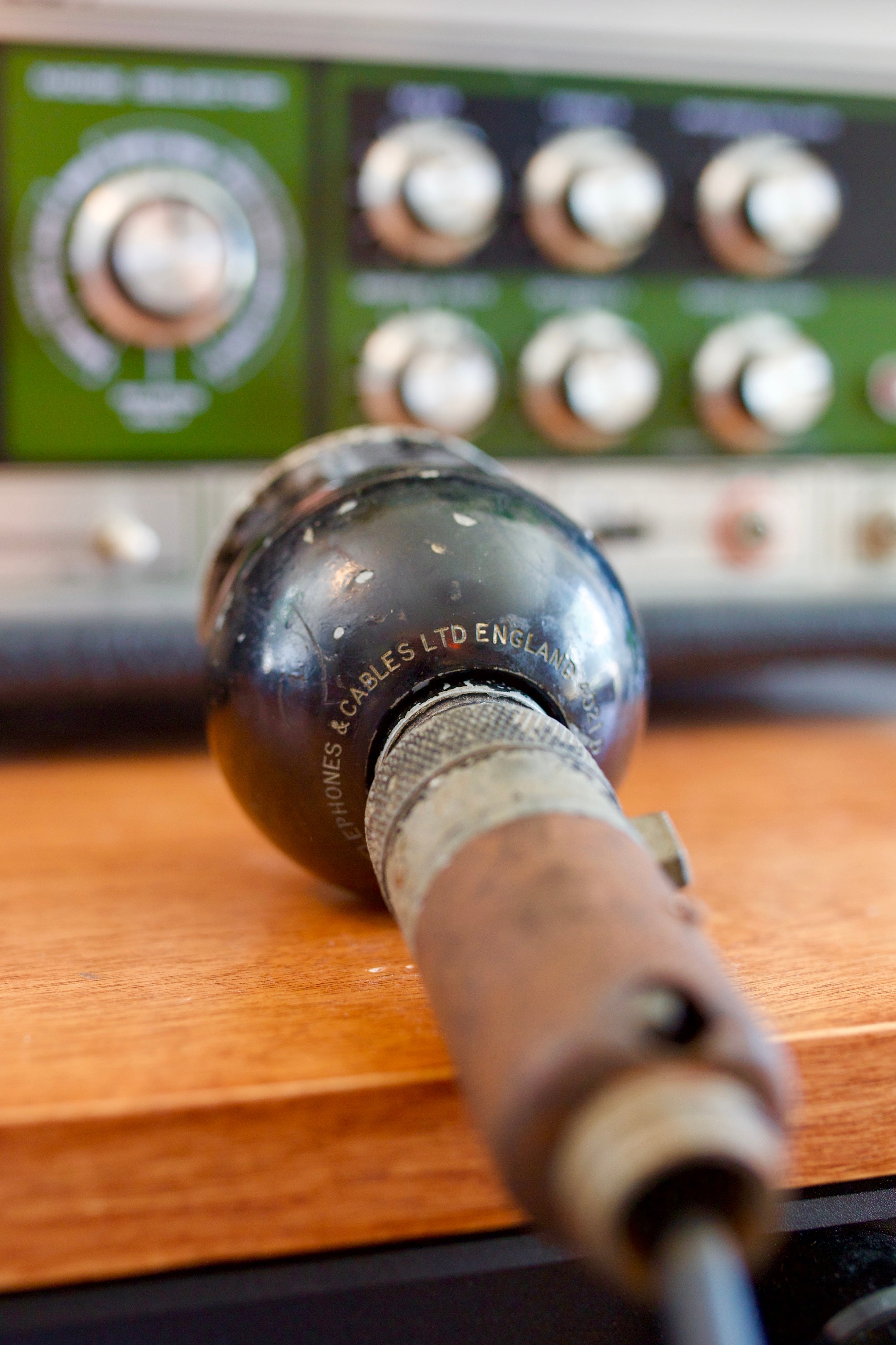 STC 4021D Dynamic Microphone