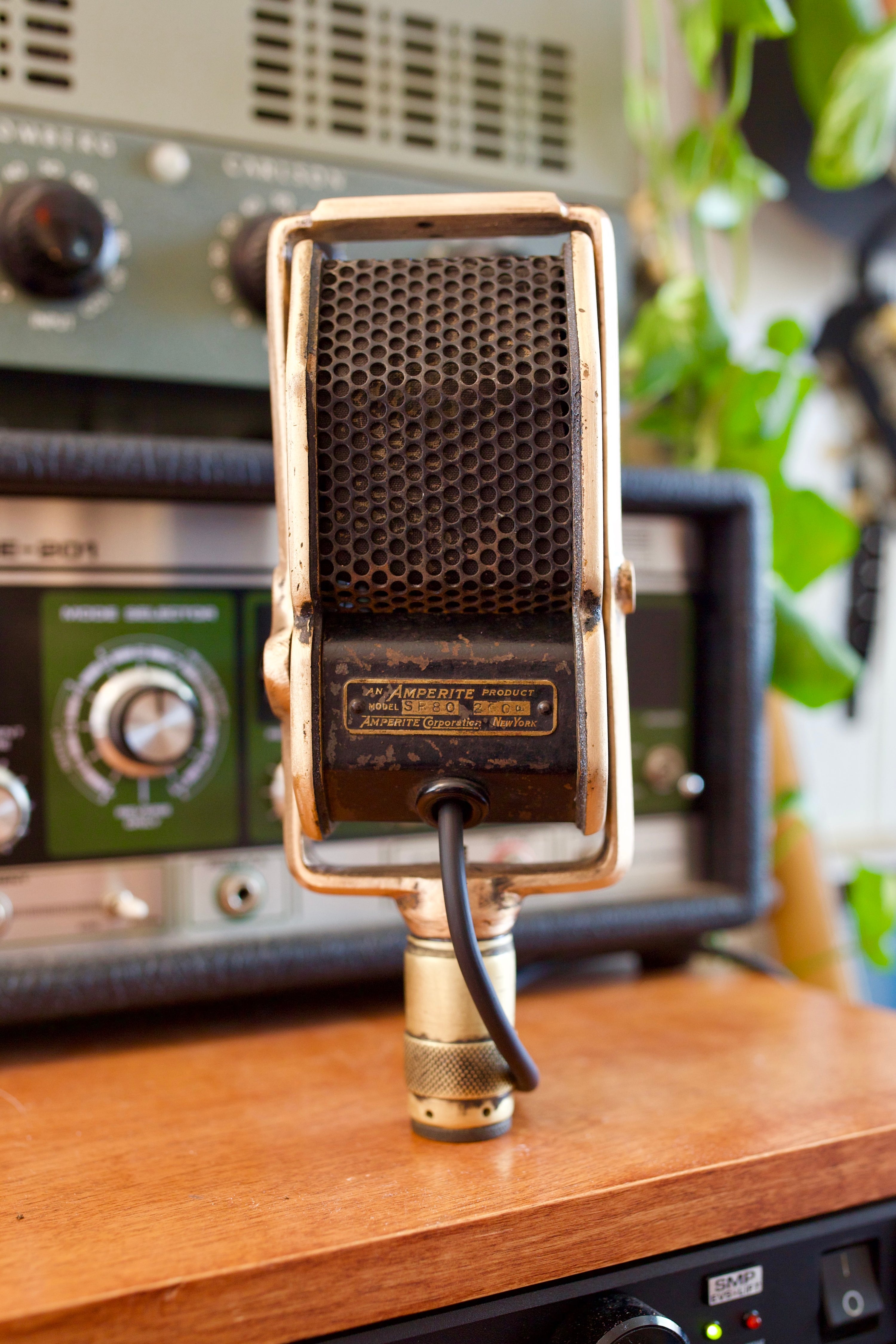 Amperite SR80 Ribbon Microphone