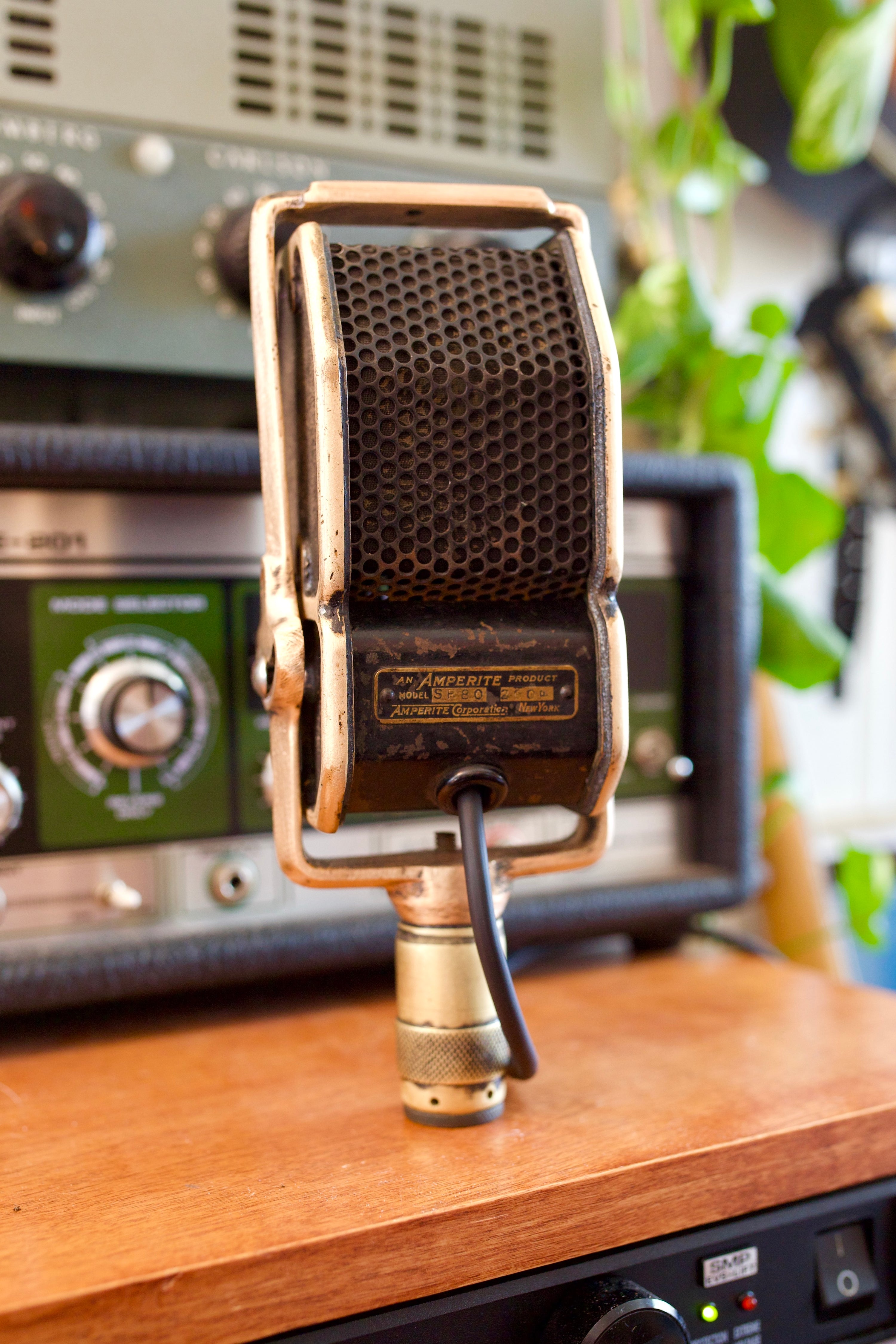 Amperite SR80 Ribbon Microphone