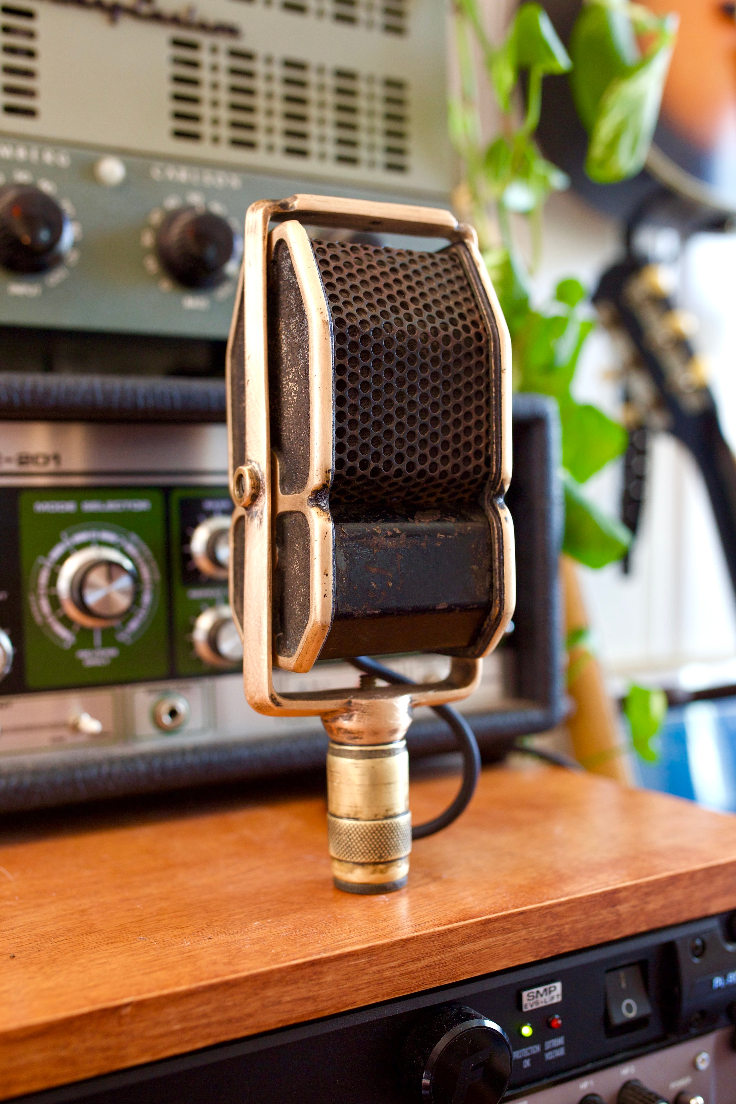 Amperite SR80 Ribbon Microphone