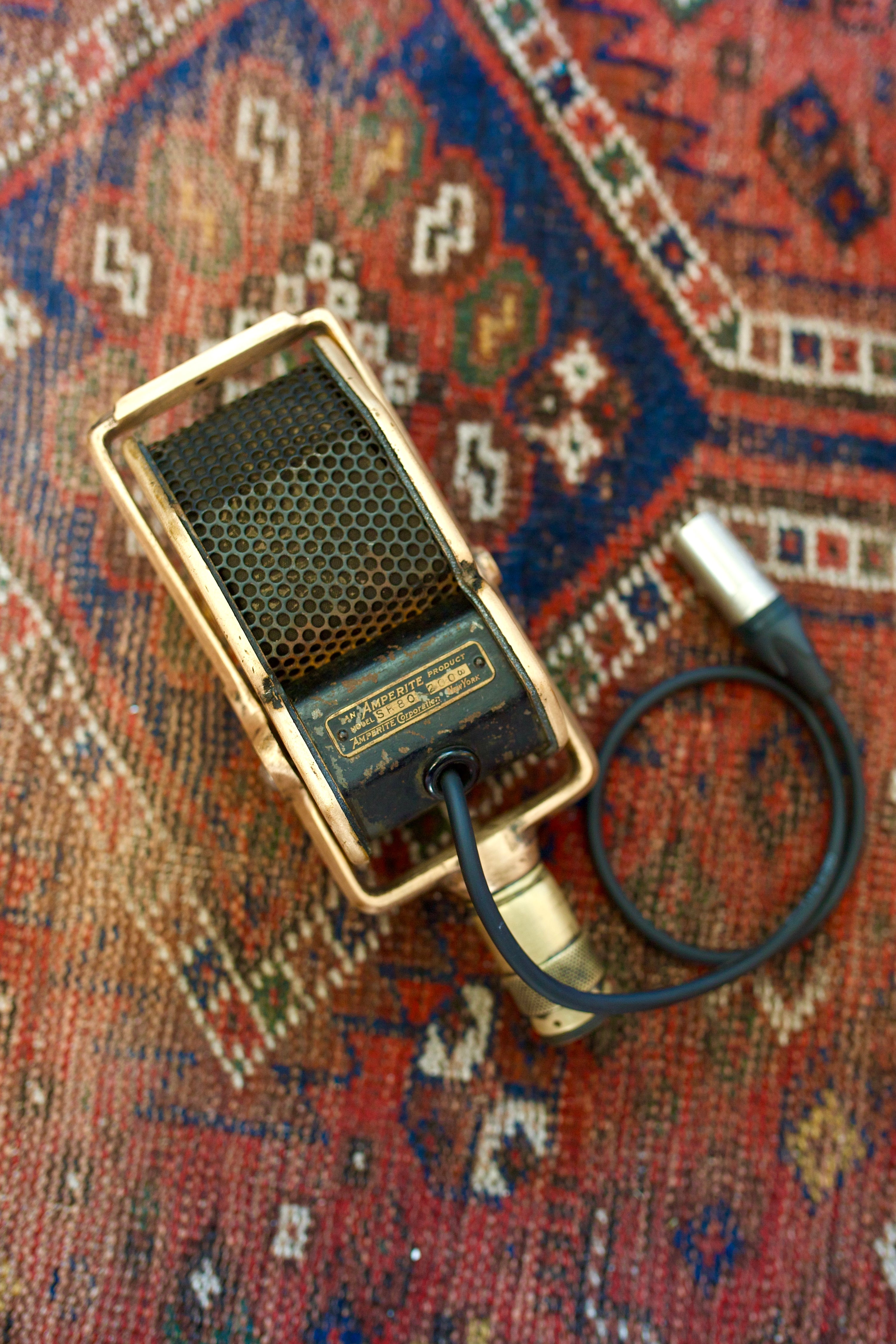 Amperite SR80 Ribbon Microphone