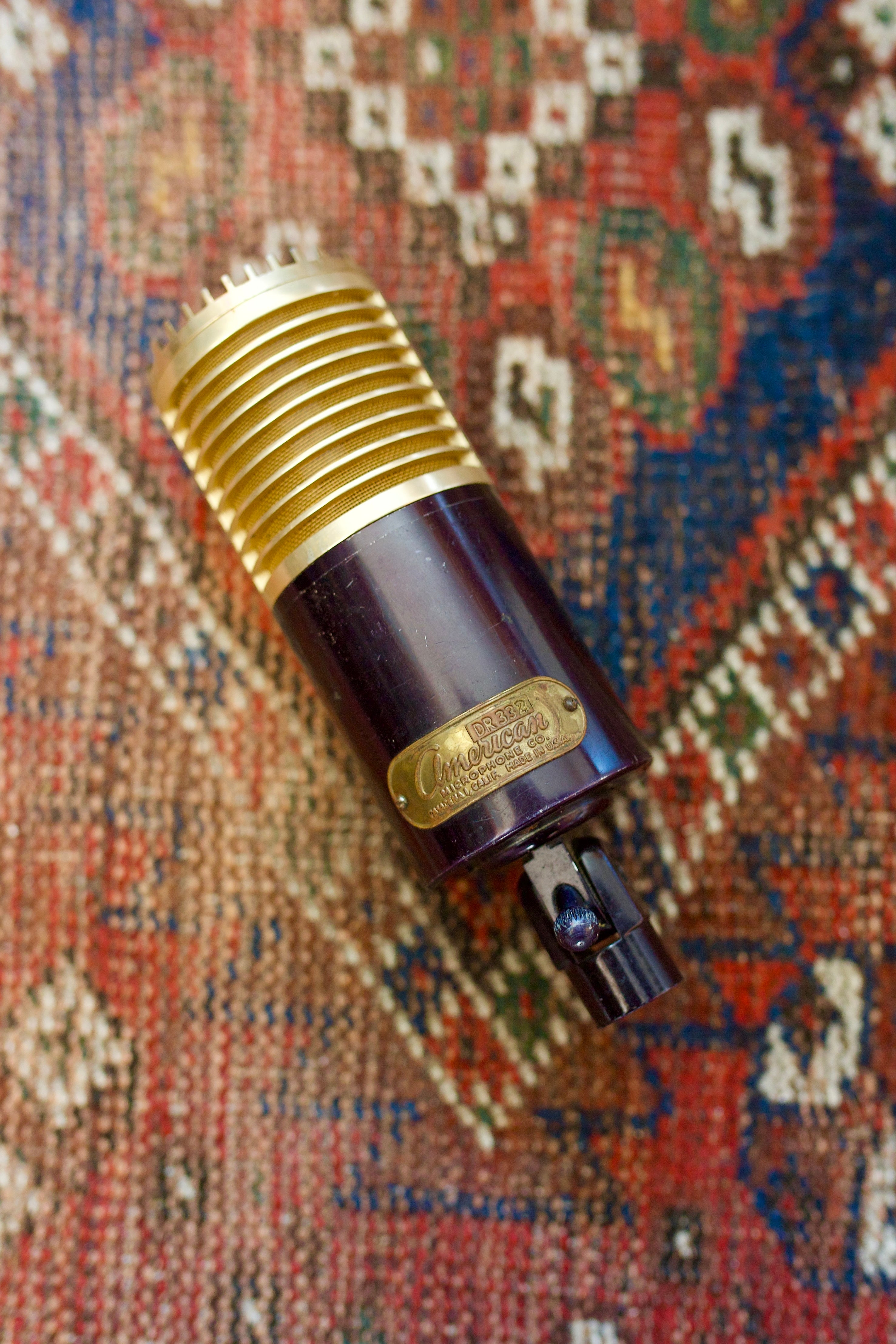 American DR332 Ribbon & Dynamic Microphone