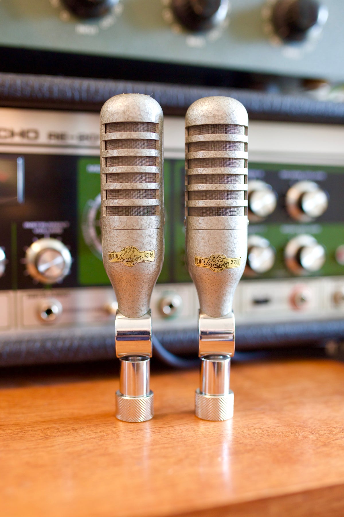 Lustraphone VR64 Ribbon Microphone Pair