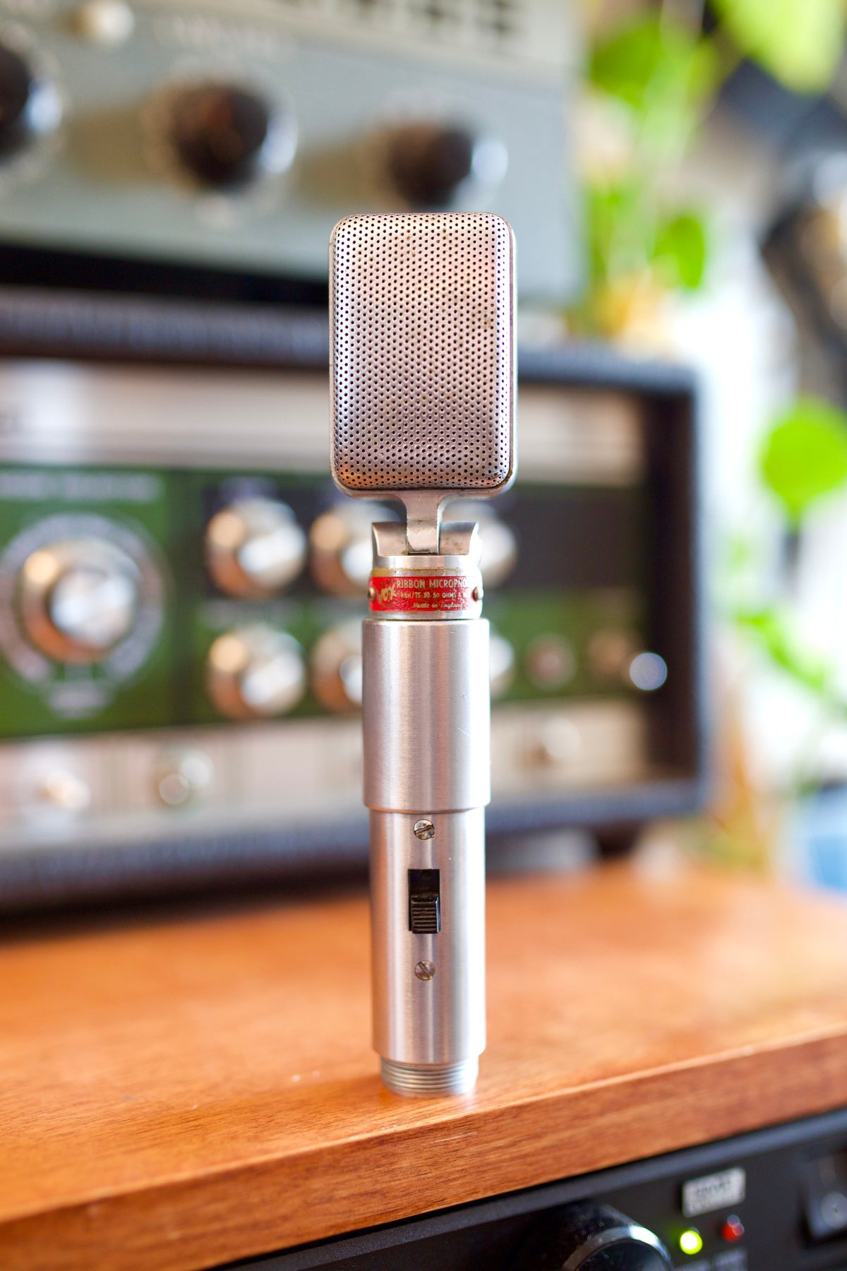 Reslo (VOX Branded) Ribbon Microphone