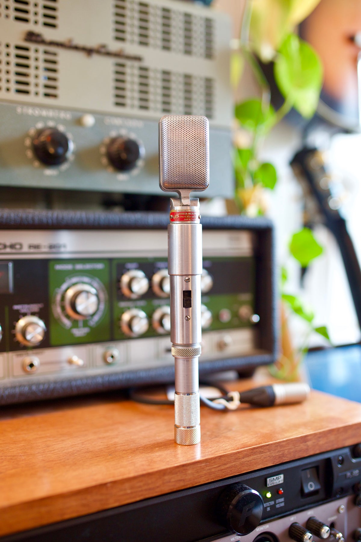 Reslo (VOX Branded) Ribbon Microphone