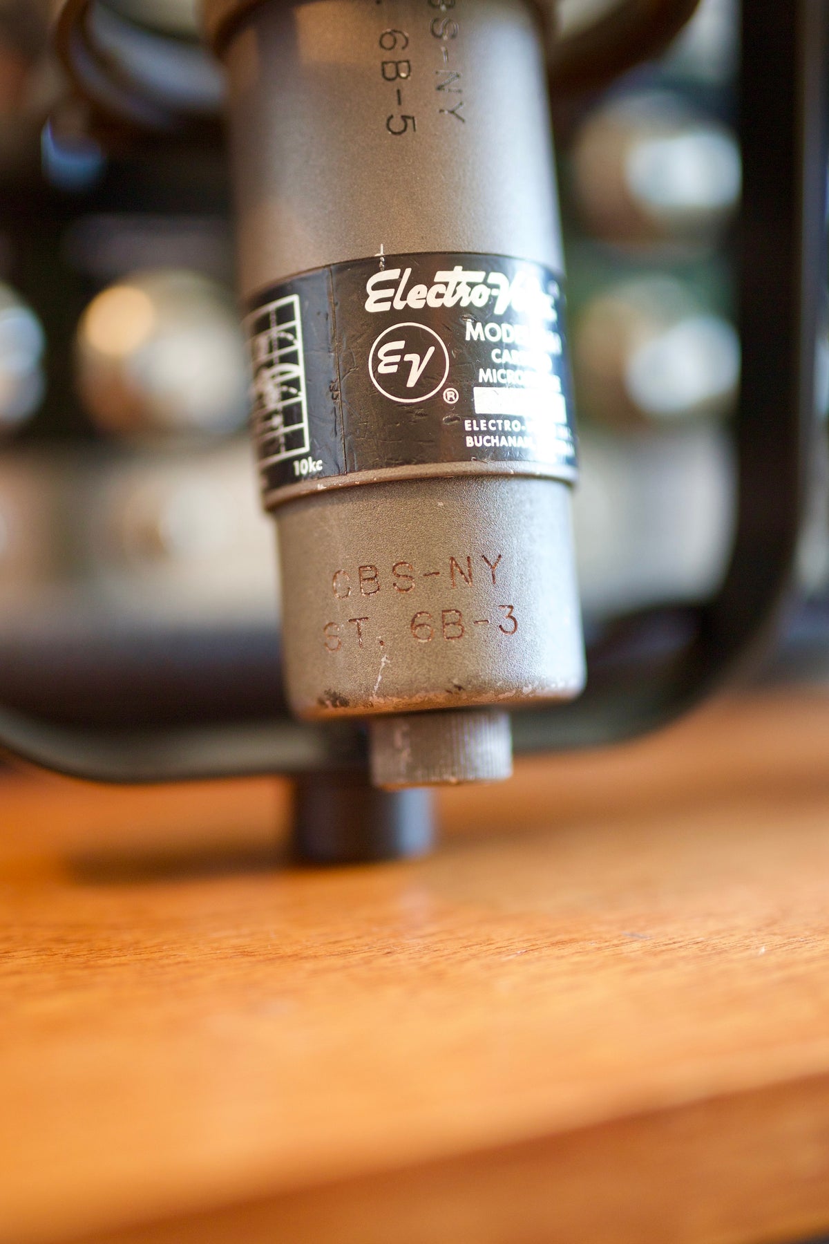 Electro Voice 668 Dynamic Microphone