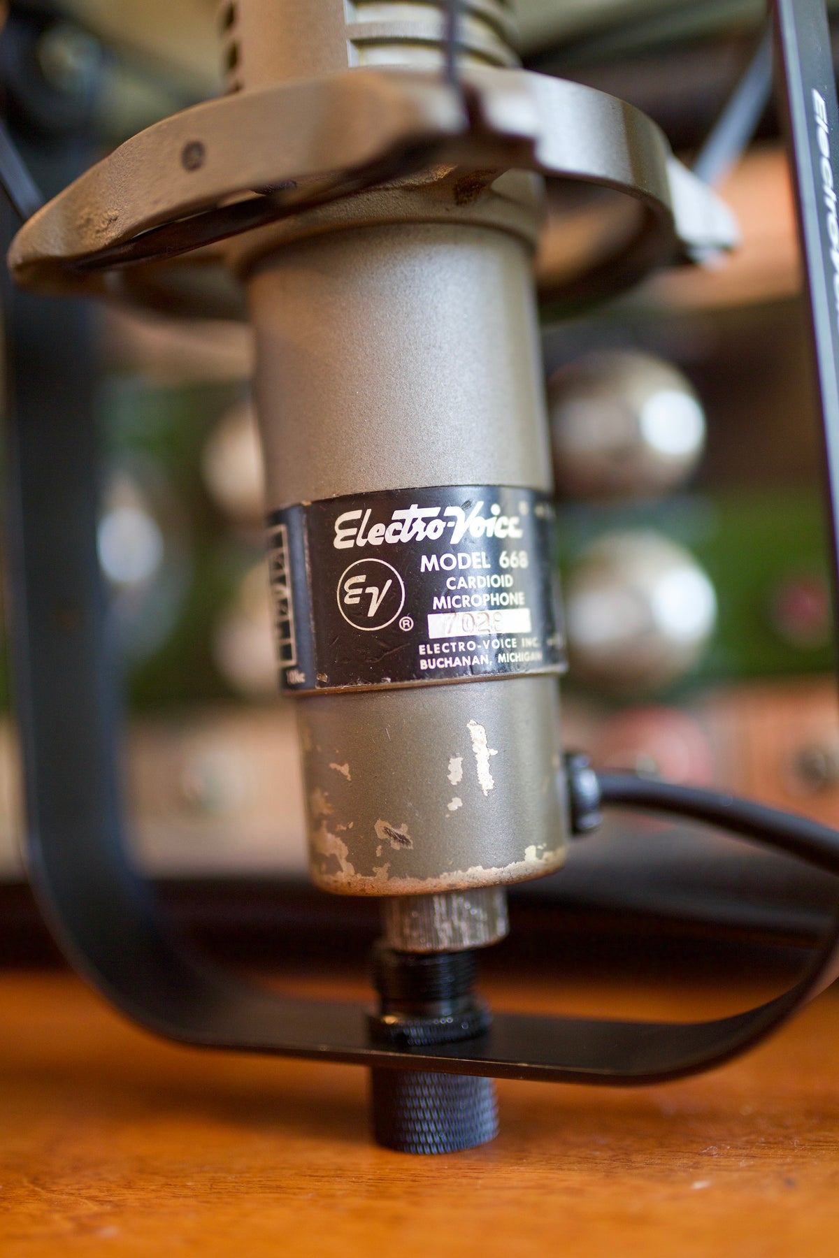 Electro Voice 668 Dynamic Microphone