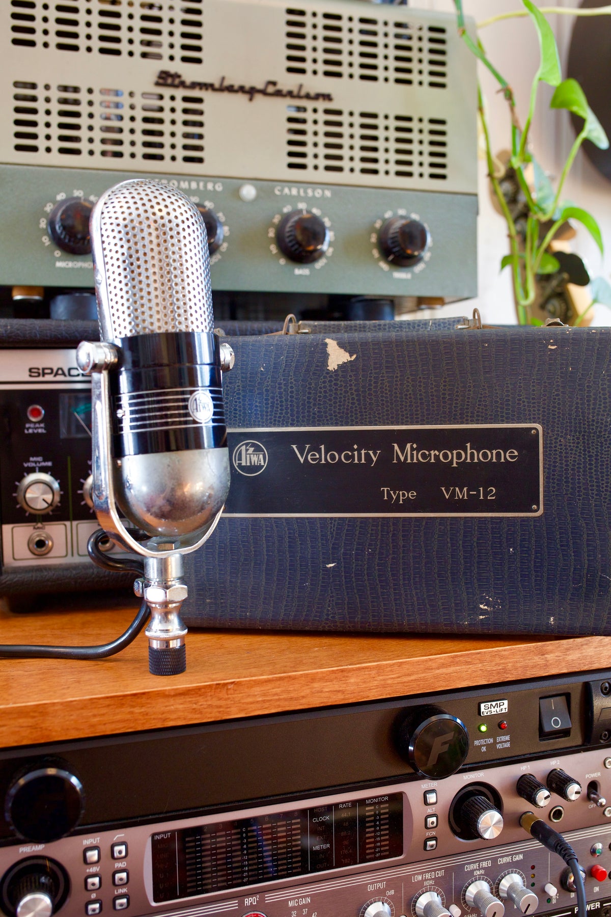 Aiwa VM-12 Ribbon Microphone