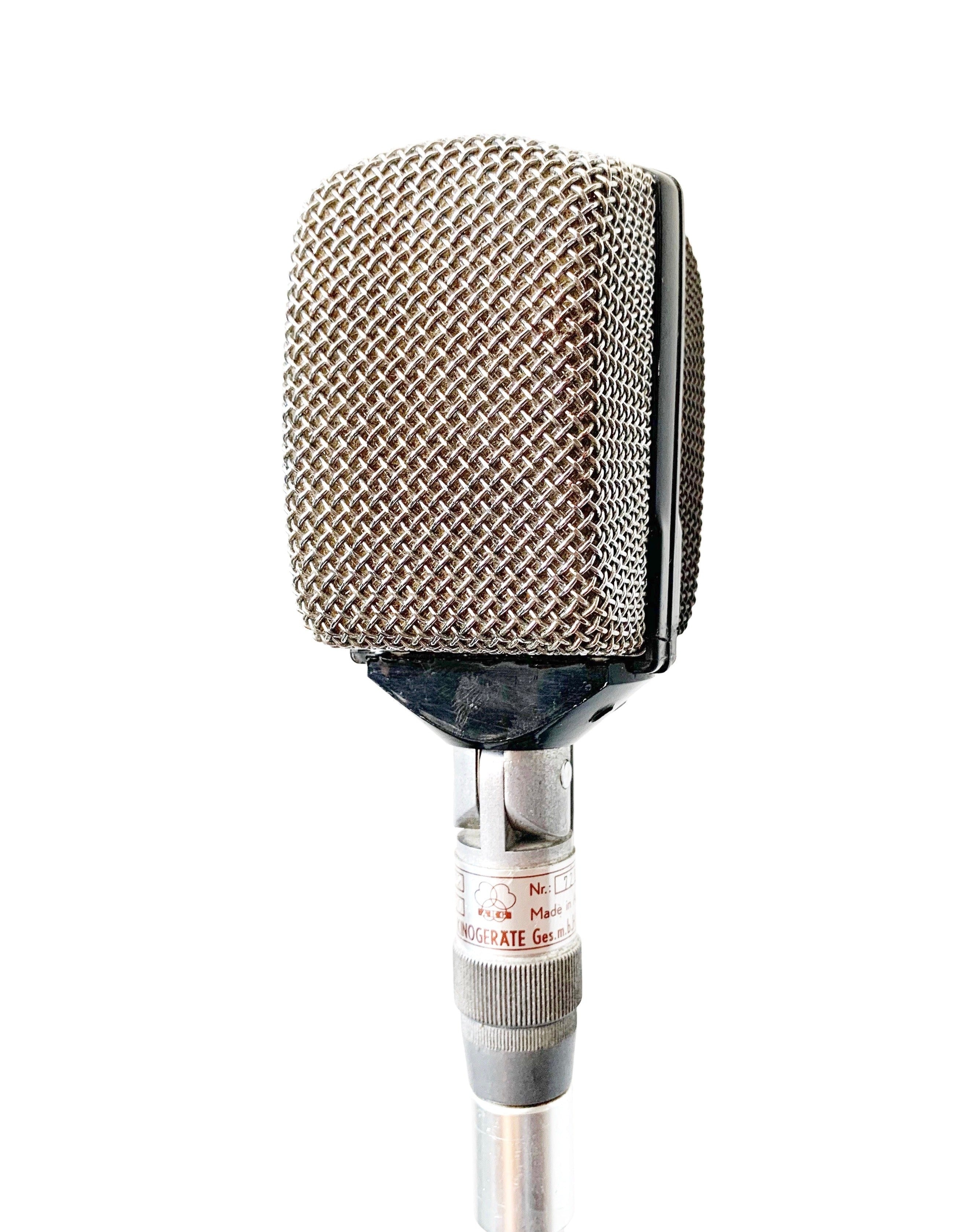 AKG D12 Dynamic Microphone