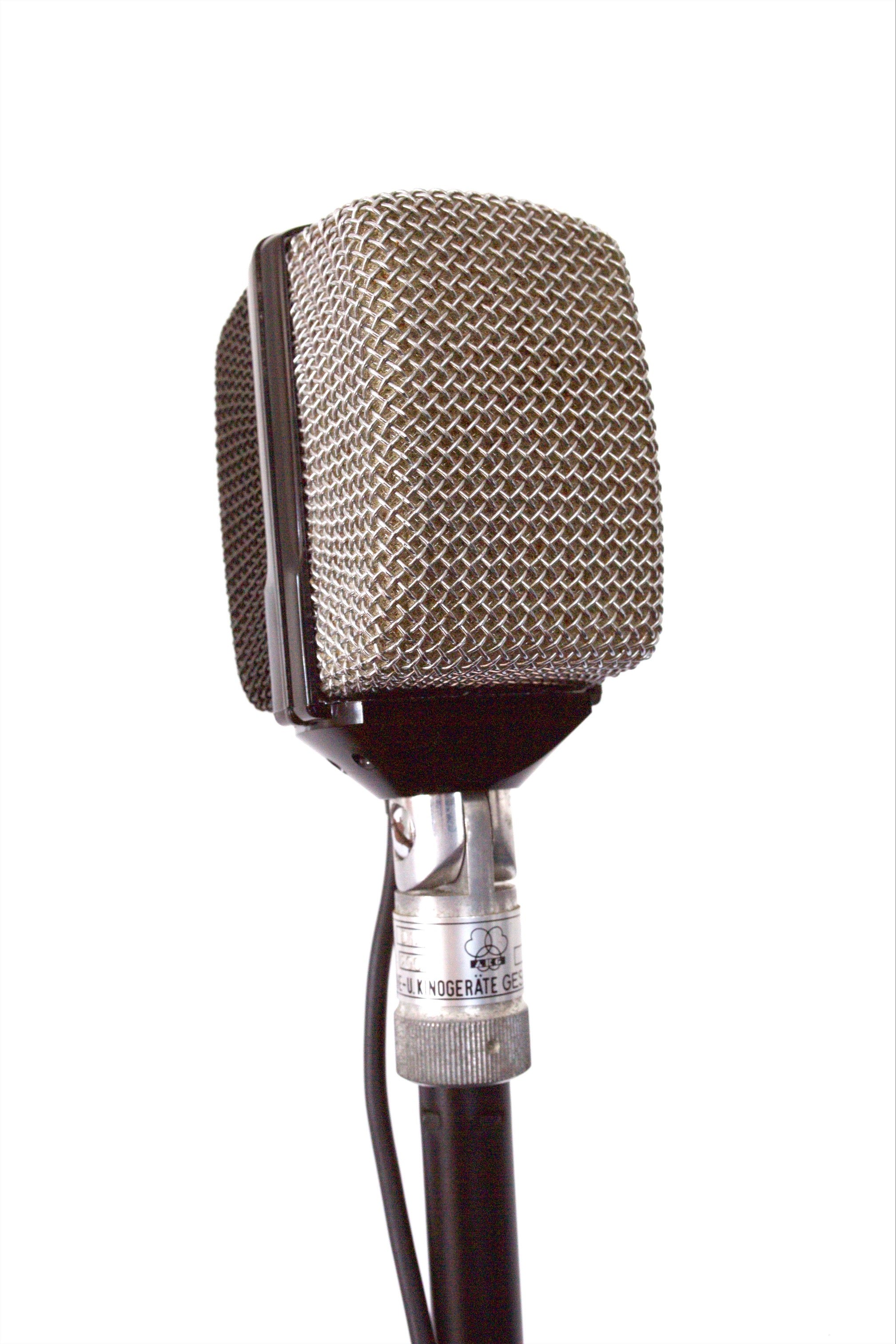 AKG D12 Dynamic Microphone