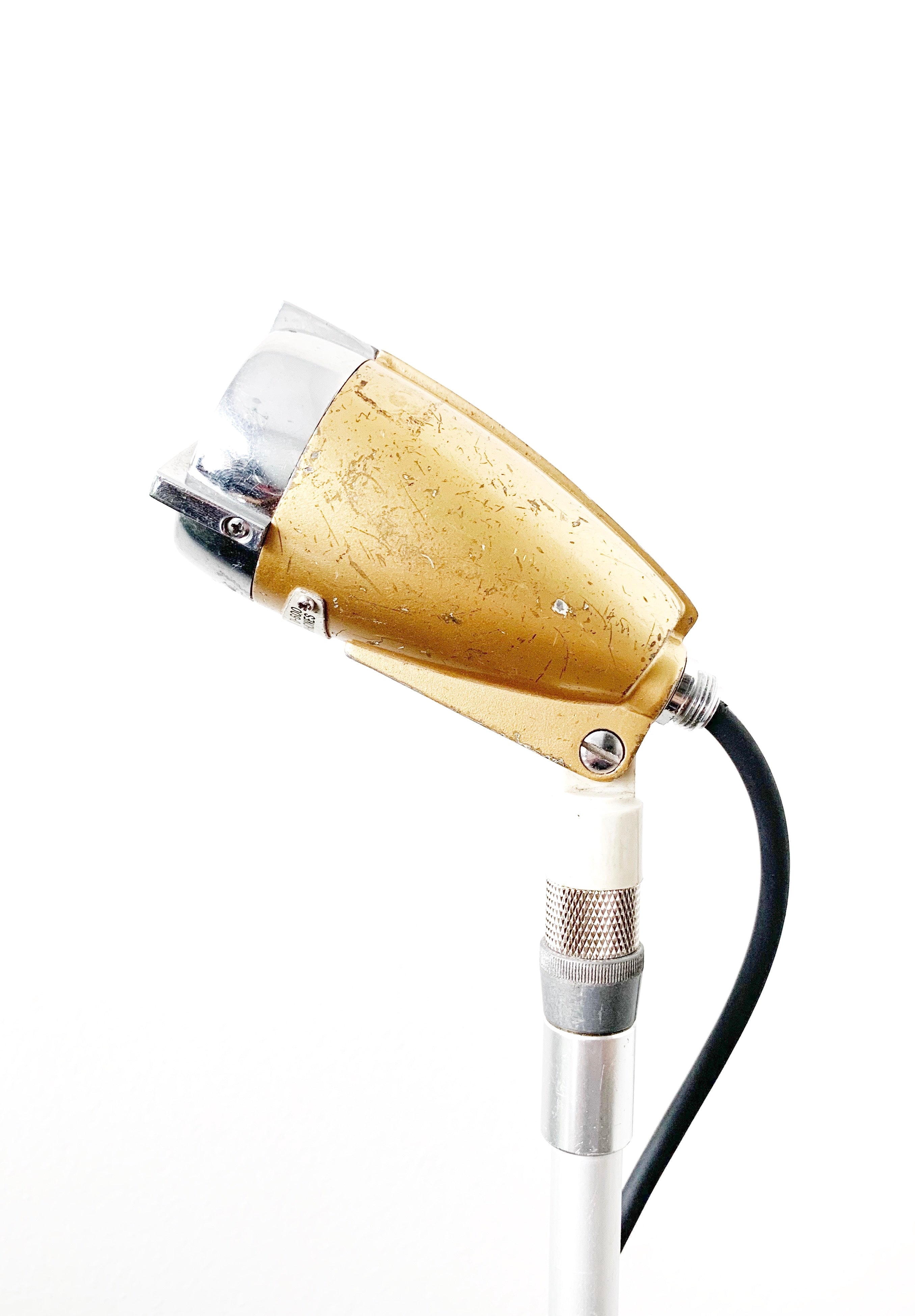 Calrad DM-17ダイナミックマイクロフォン　日本製ヴィンテージ　２台 Microfiles: The Calrad DM-17 Classic Vintage 1960s Microphone