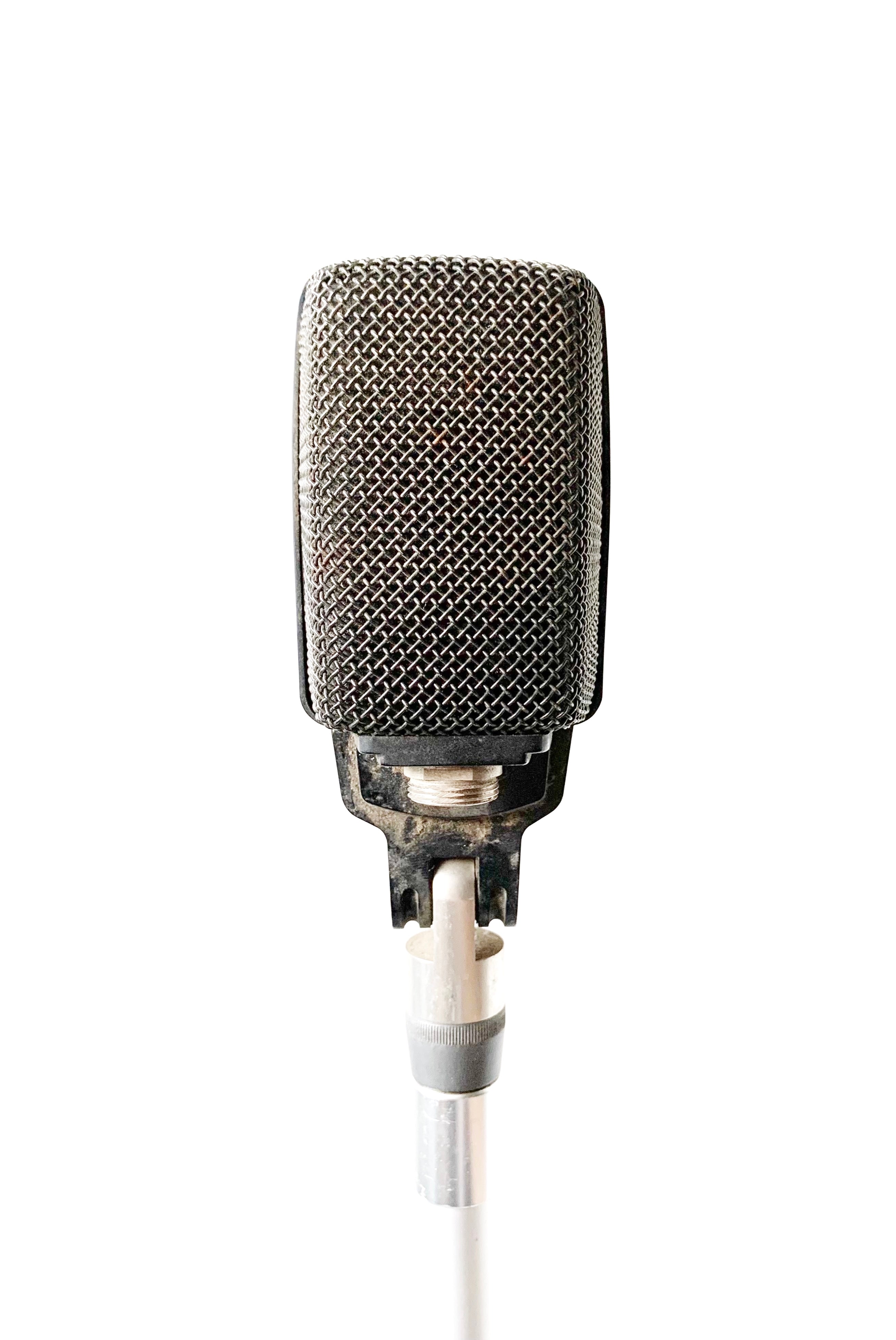 Realistic 33-989 Dynamic Microphone