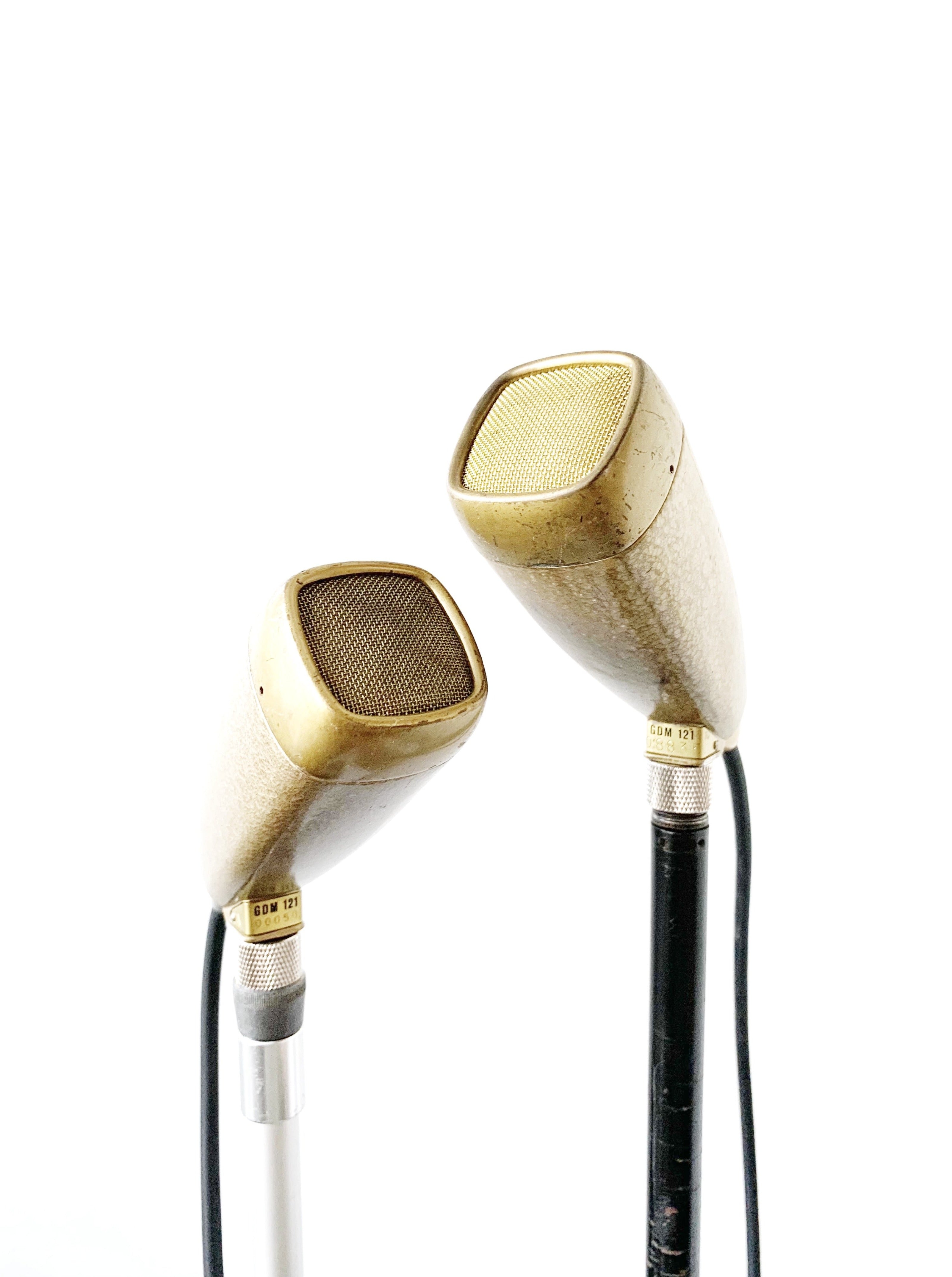 Grundig GDM 121 Dynamic Microphone – Cole Picks Vintage