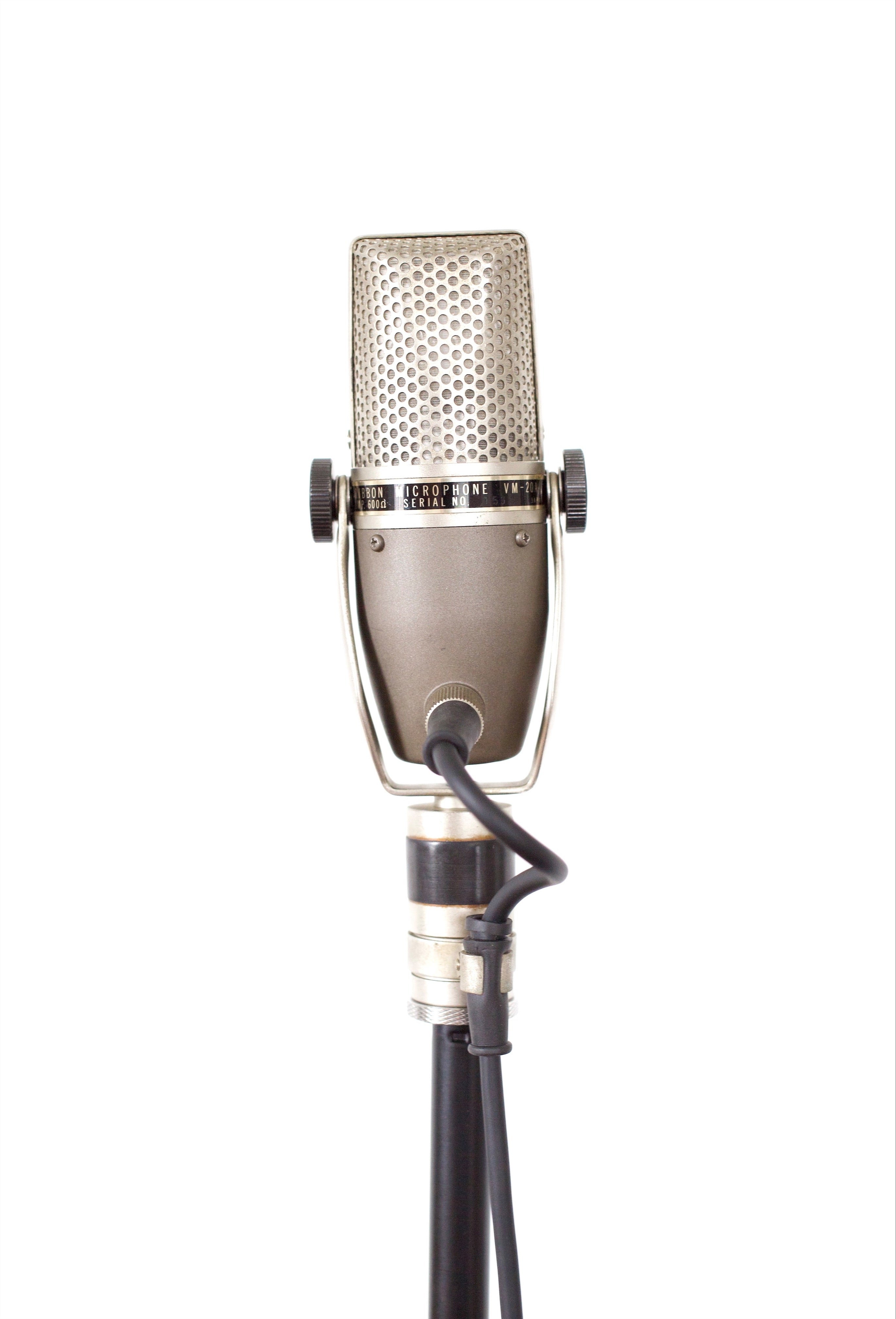 aiwa vm-16VELOCITY MICROPHONE リボンマイク 99570E8B-5F94-40B0-ABDE-