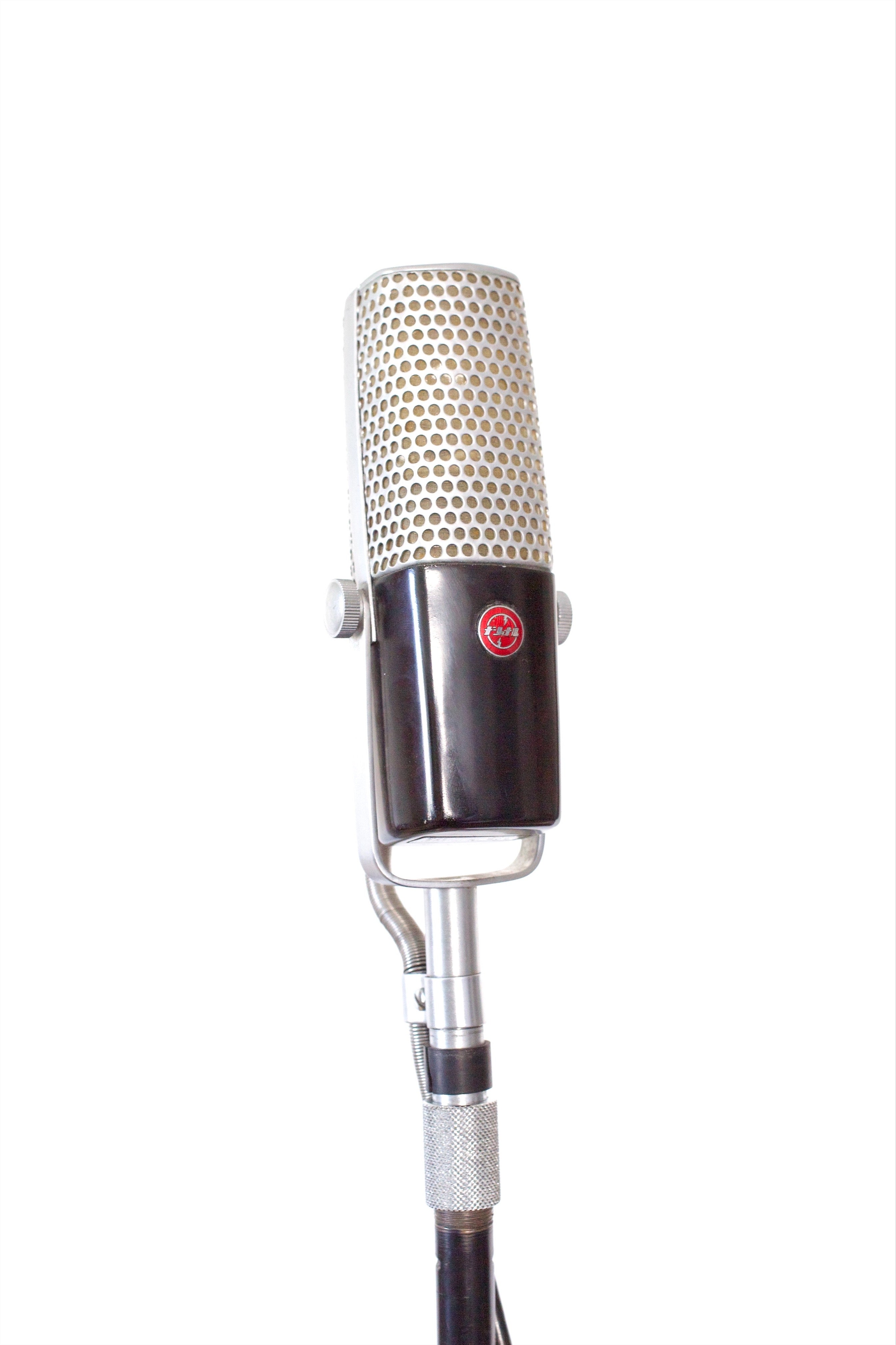 National CE-501 Ribbon / Dynamic Microphone