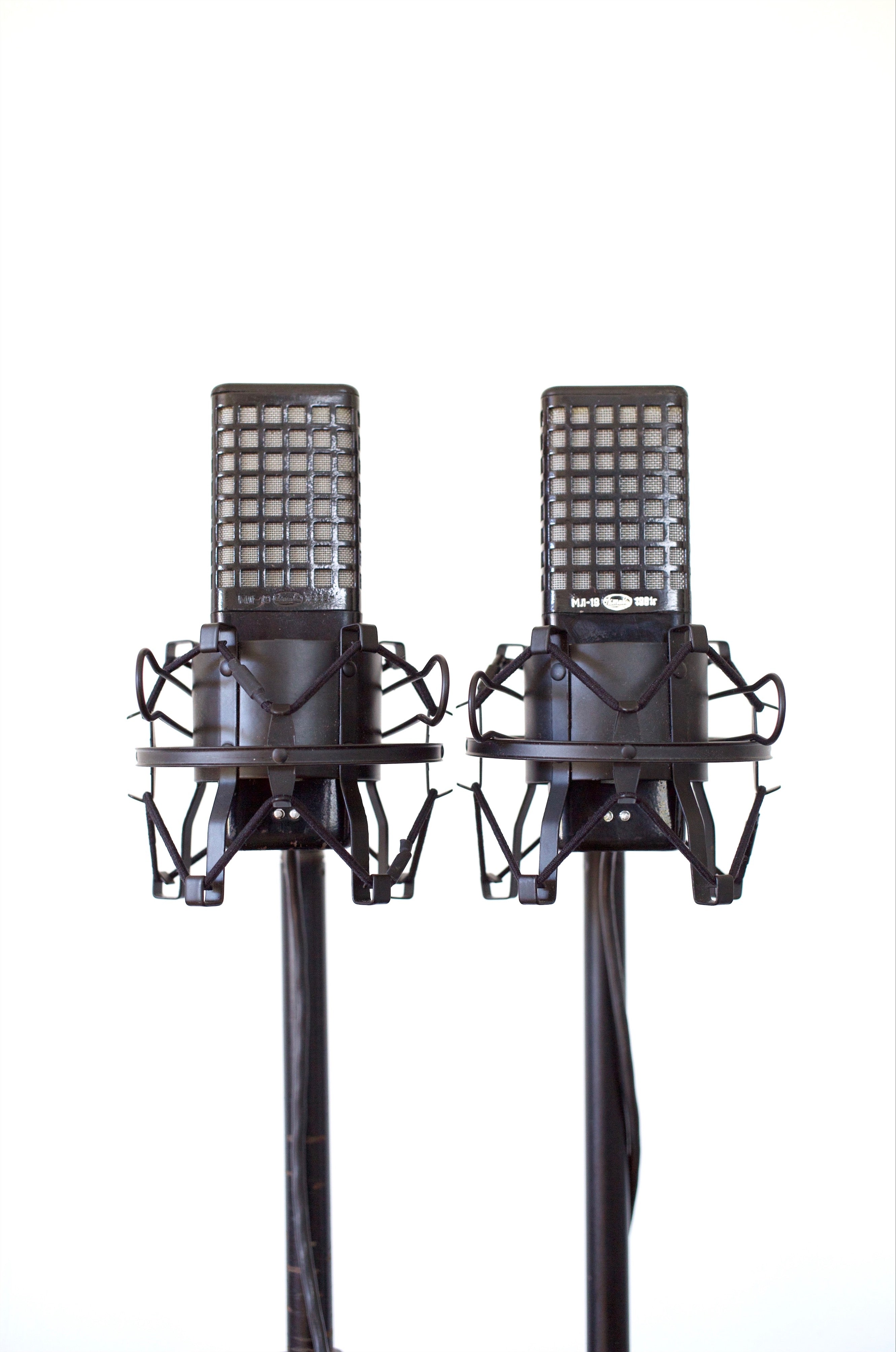 Oktava ML-19 Ribbon Microphone – Cole Picks Vintage